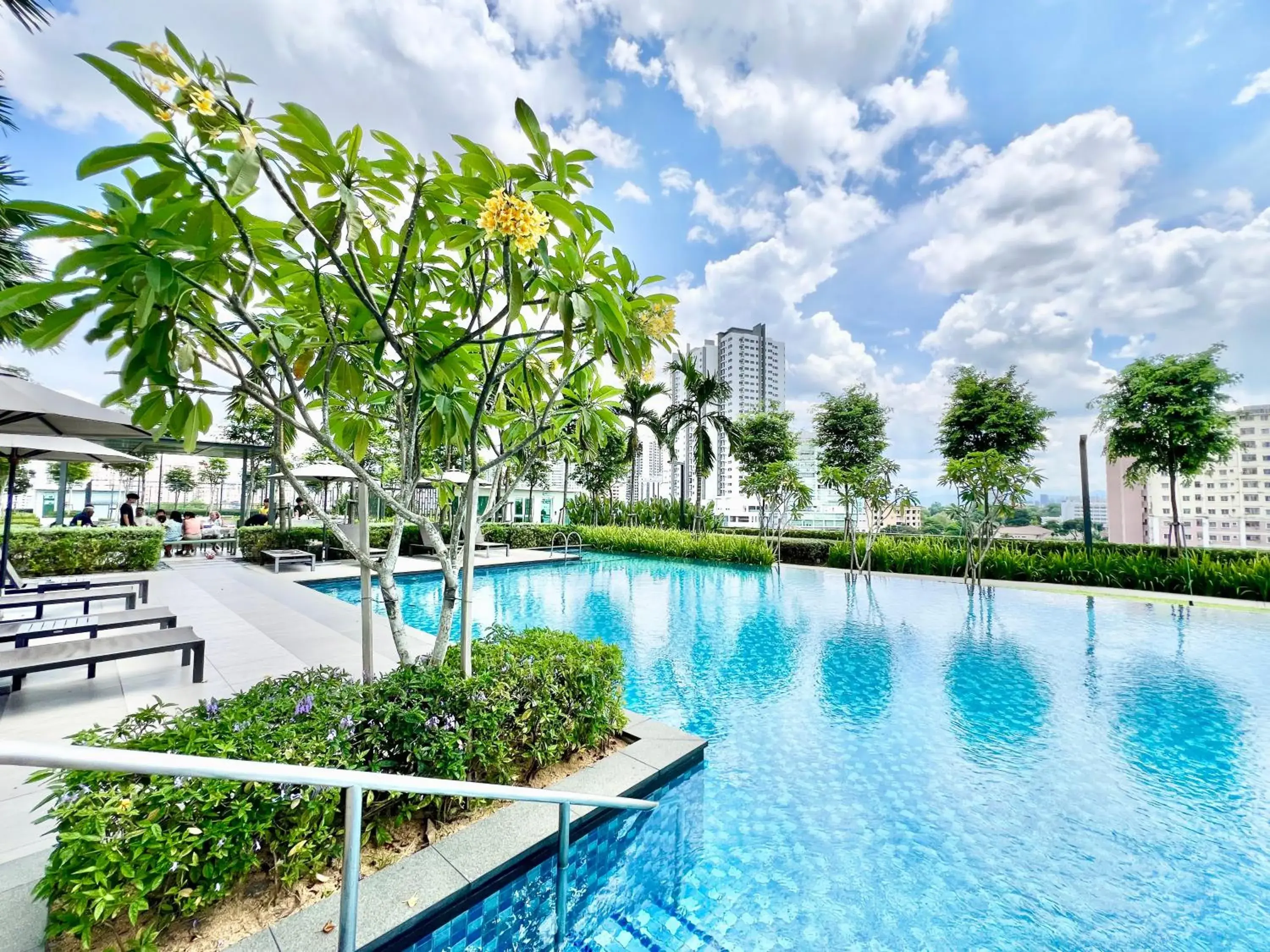 Property building in Plaza Kelana Jaya Suites by Sleepy Bear Property building in Plaza Kelana Jaya Suites by Sleepy Bear