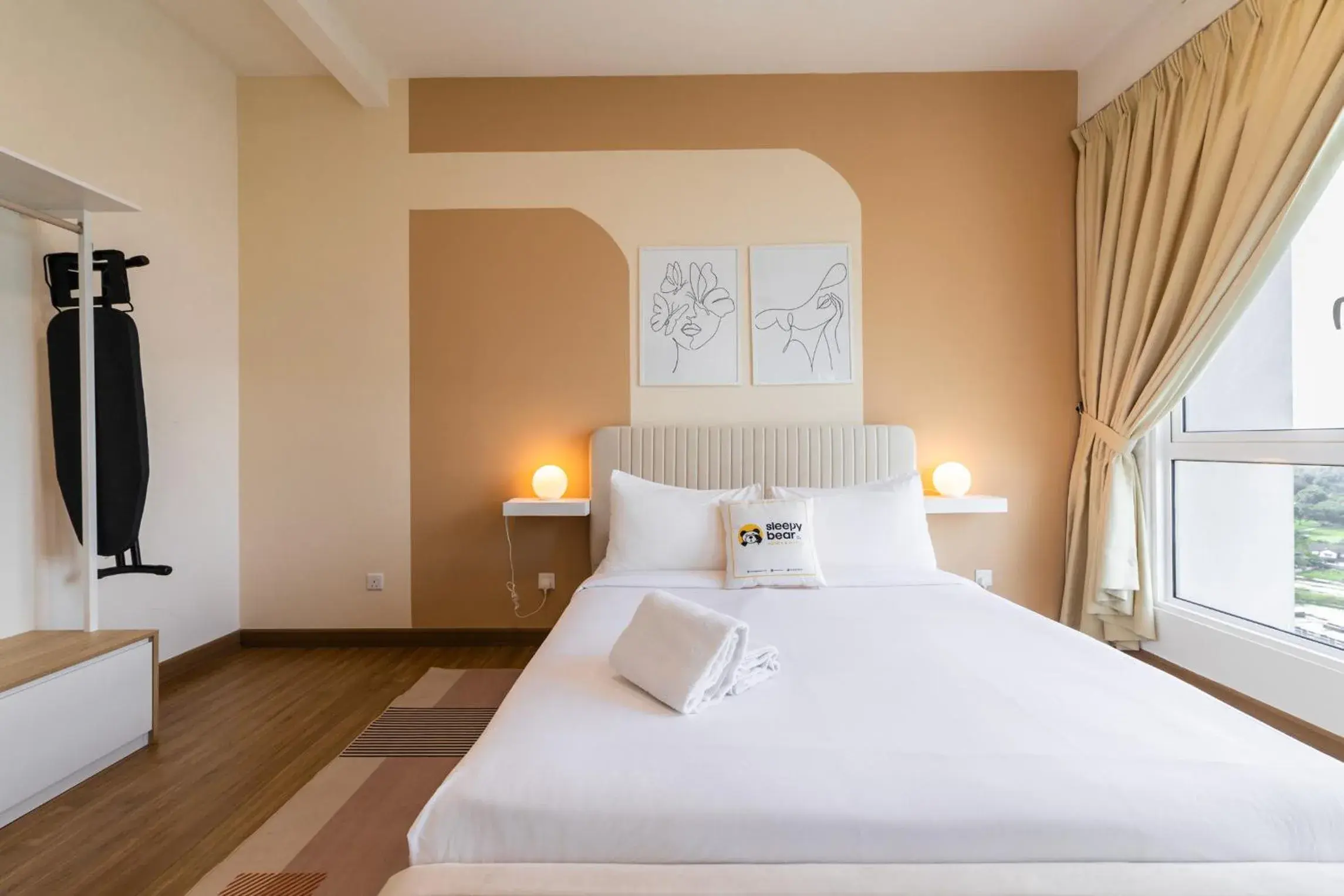 Bed in Plaza Kelana Jaya Suites by Sleepy Bear Bed in Plaza Kelana Jaya Suites by Sleepy Bear