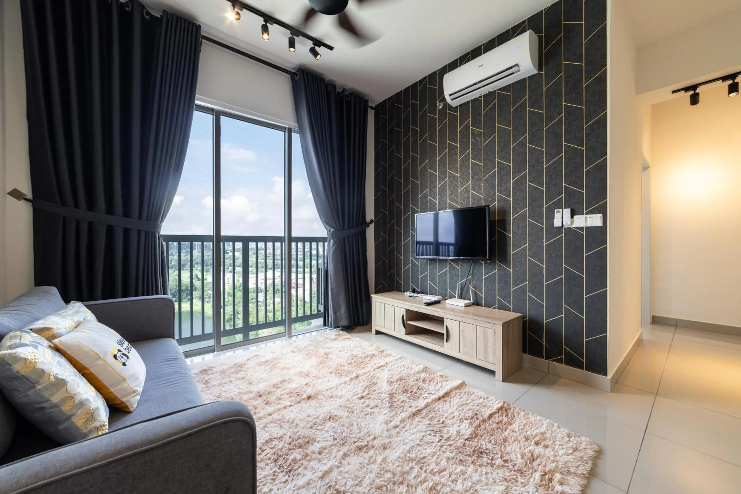 Plaza Kelana Jaya Suites by Sleepy Bear