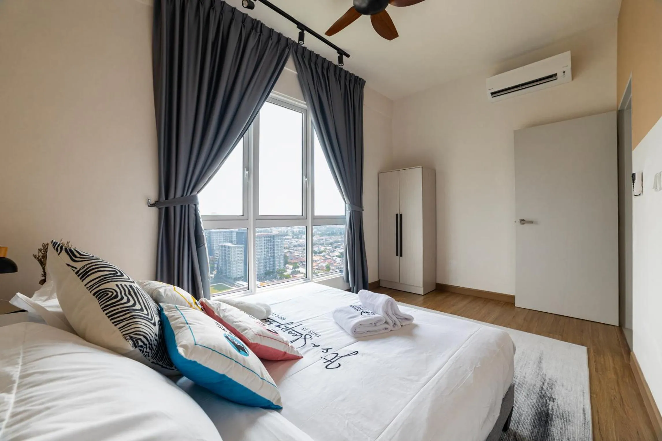 Bed in Plaza Kelana Jaya Suites by Sleepy Bear