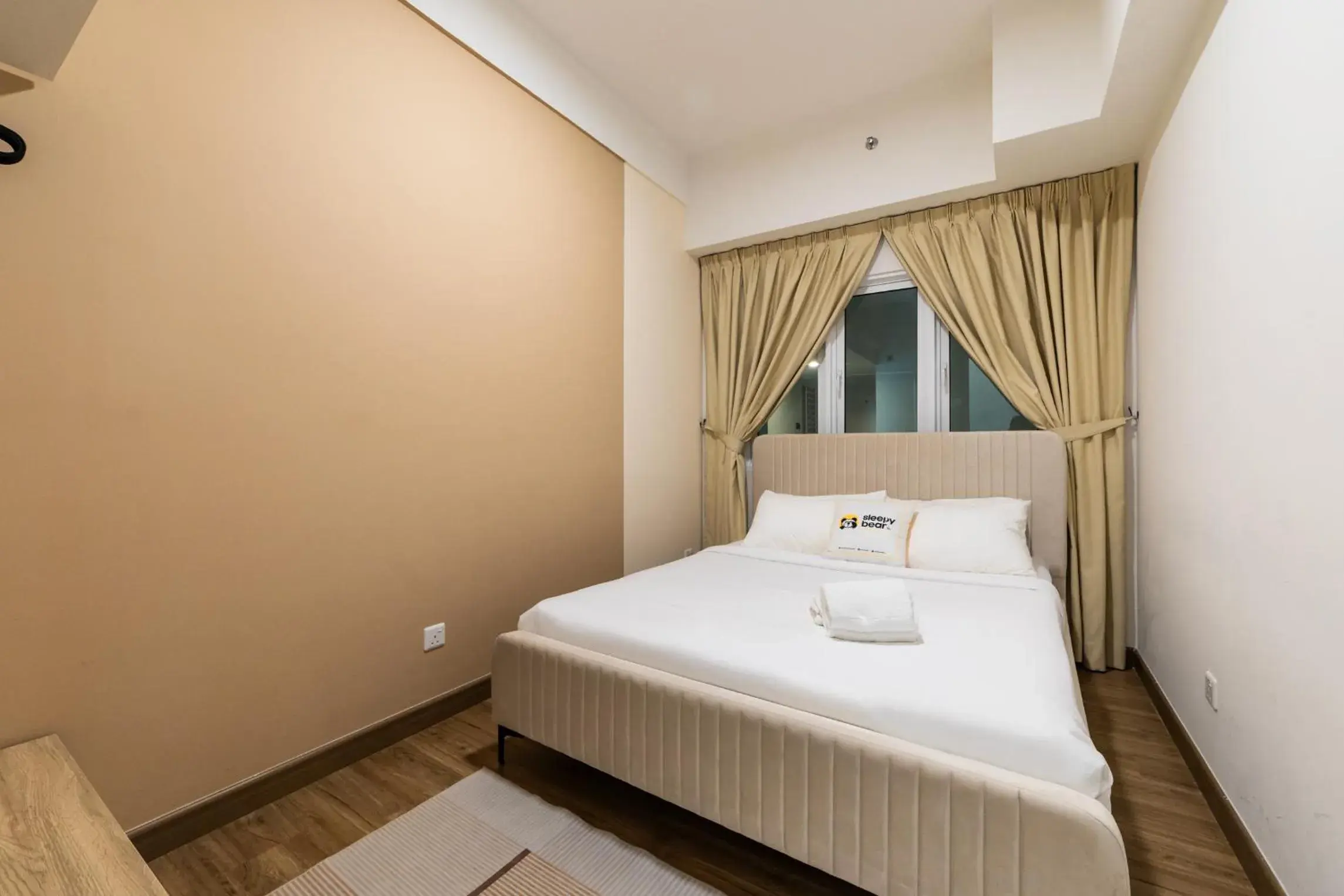 Bed in Plaza Kelana Jaya Suites by Sleepy Bear Bed in Plaza Kelana Jaya Suites by Sleepy Bear
