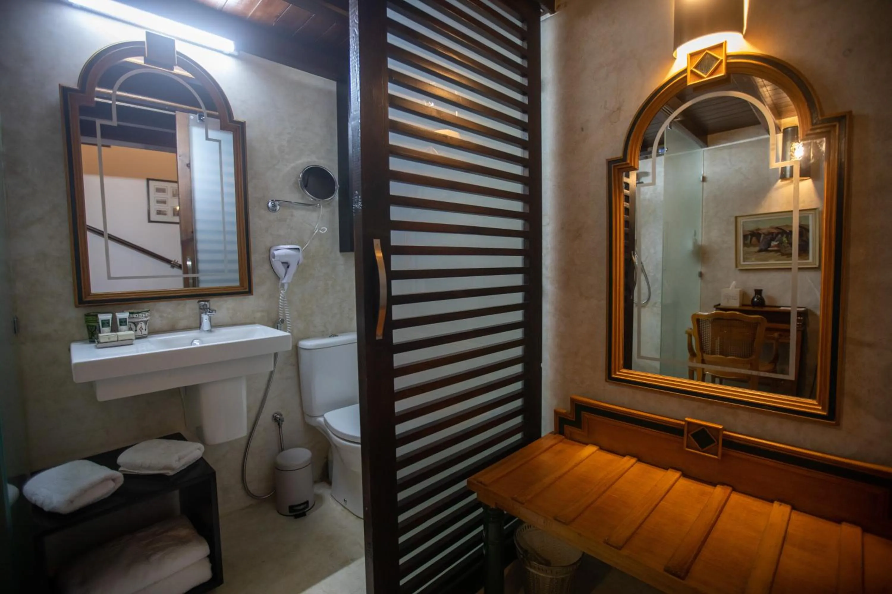 Shower in Dar Lalzohra