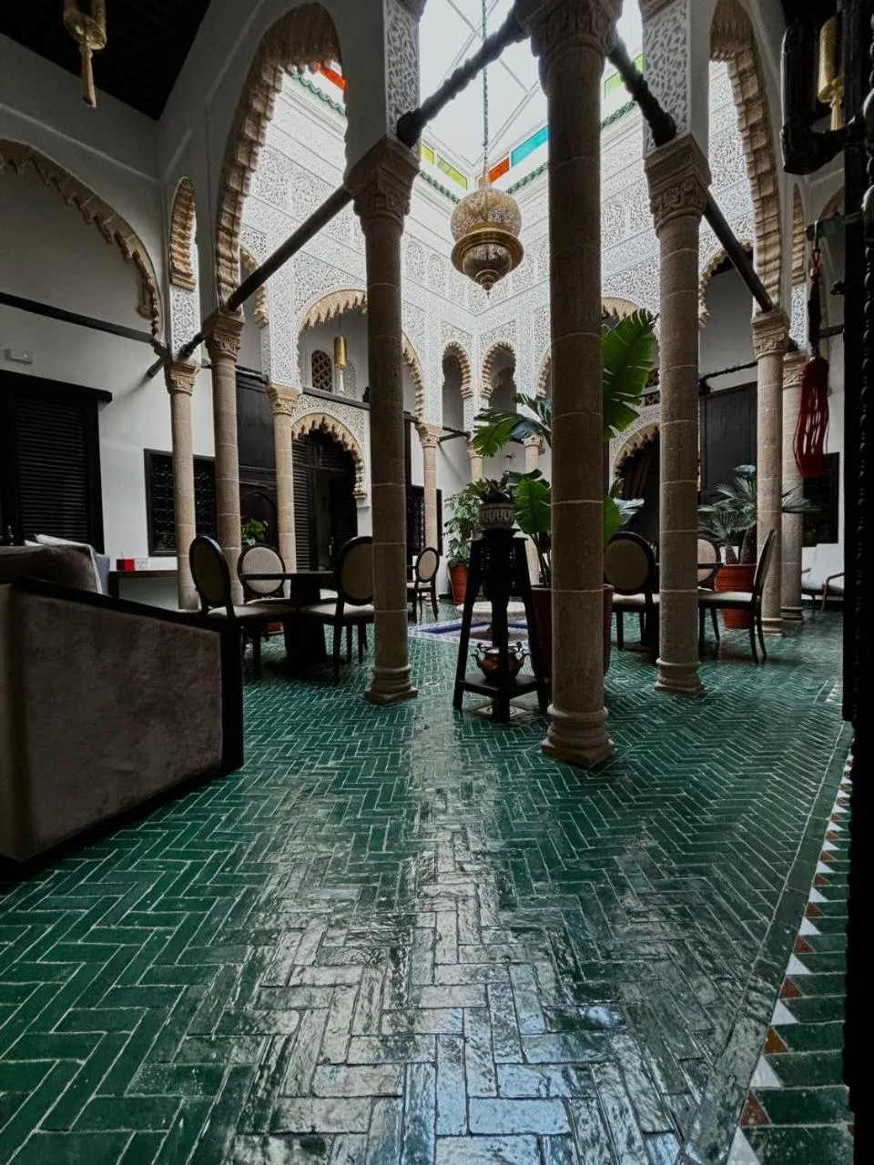 Restaurant/places to eat in Dar Lalzohra