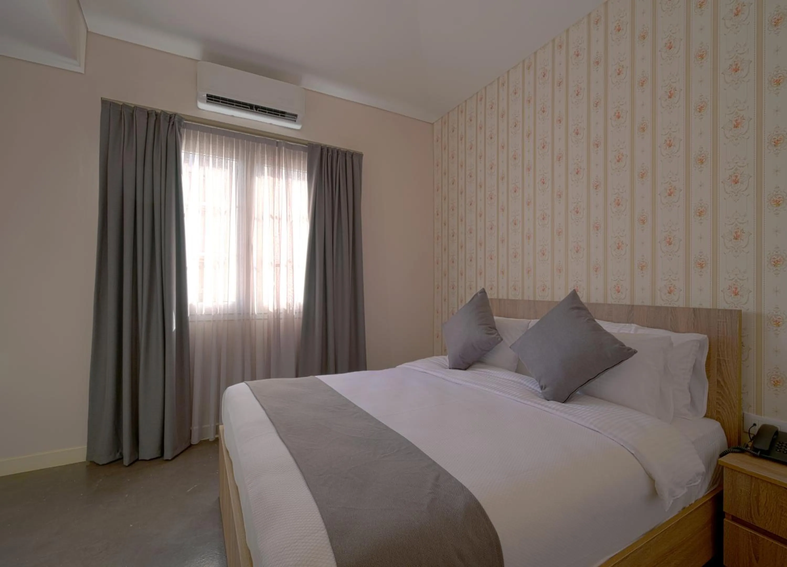 Junior Suite with Terrace in Comfy apart hotel
