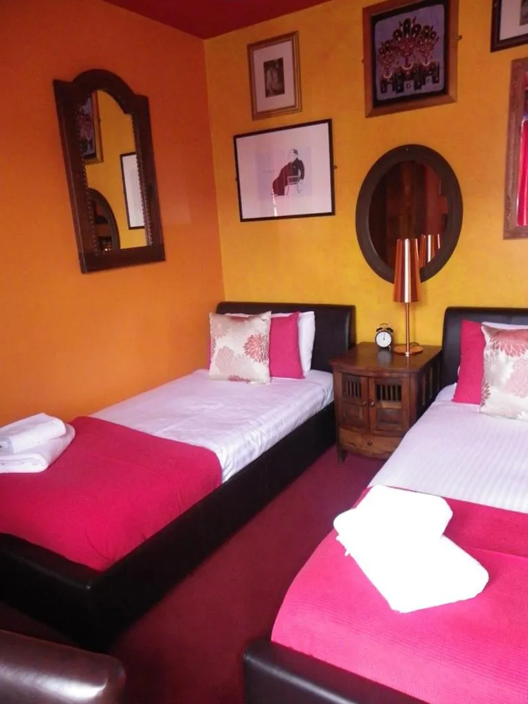 Bed in Fifteens of Swinley