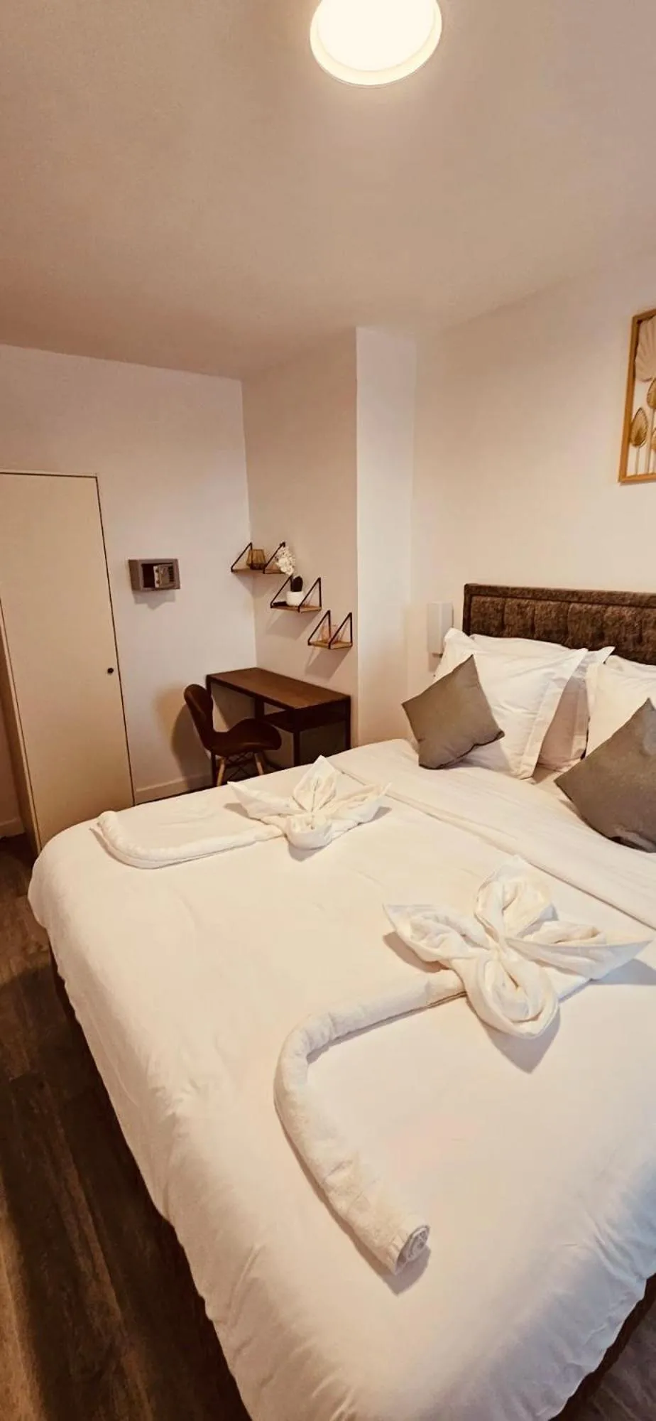 Bed in HOTEL FORMIO