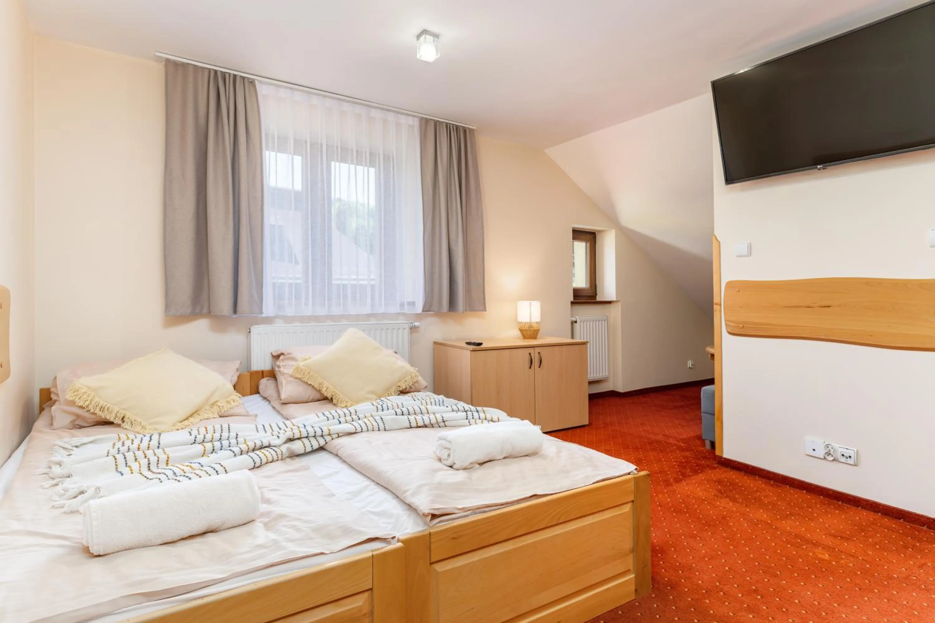 Bed in Villa Miłosna