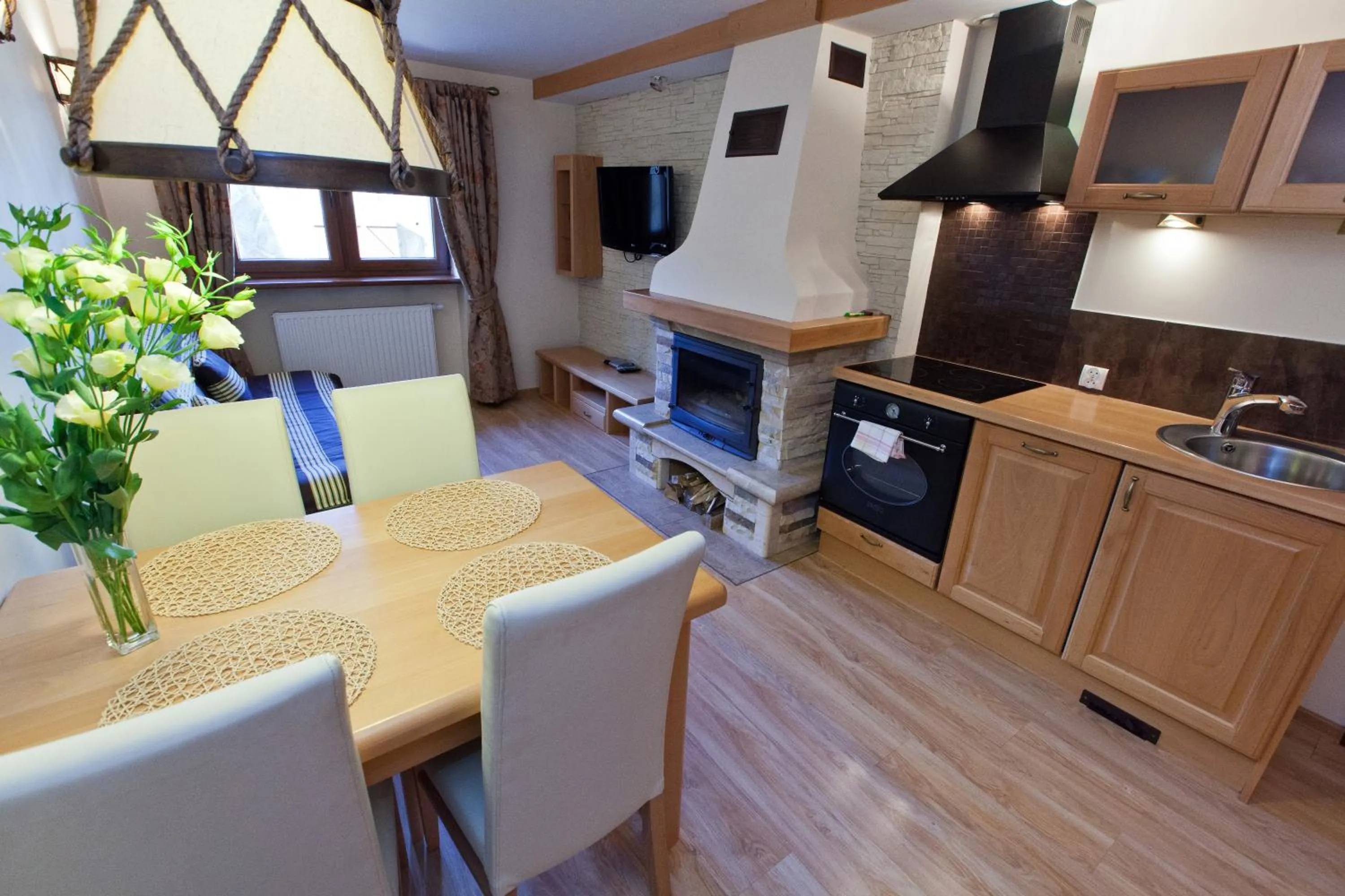 Kitchen or kitchenette in Villa Miłosna