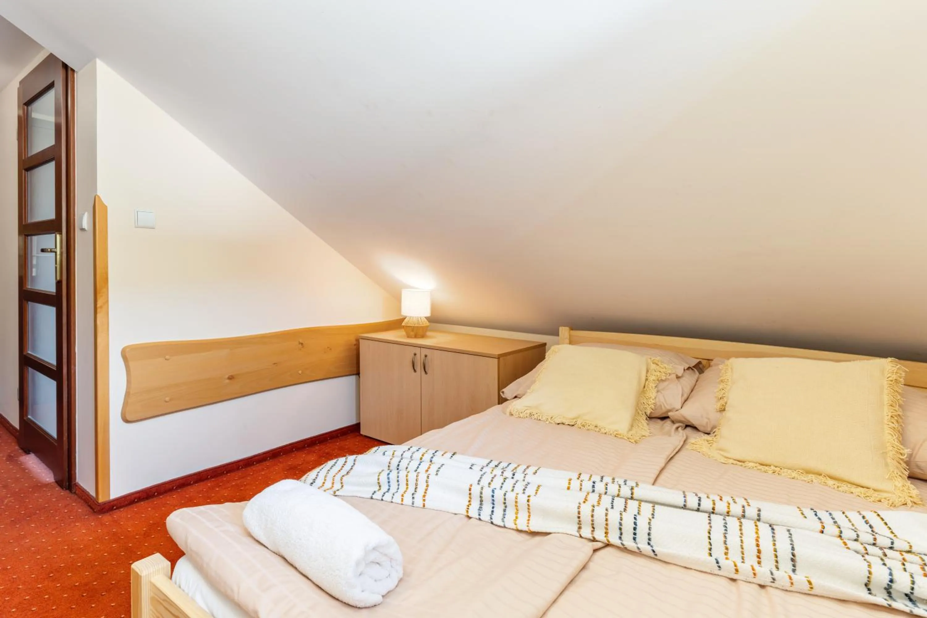 Bed in Villa Miłosna