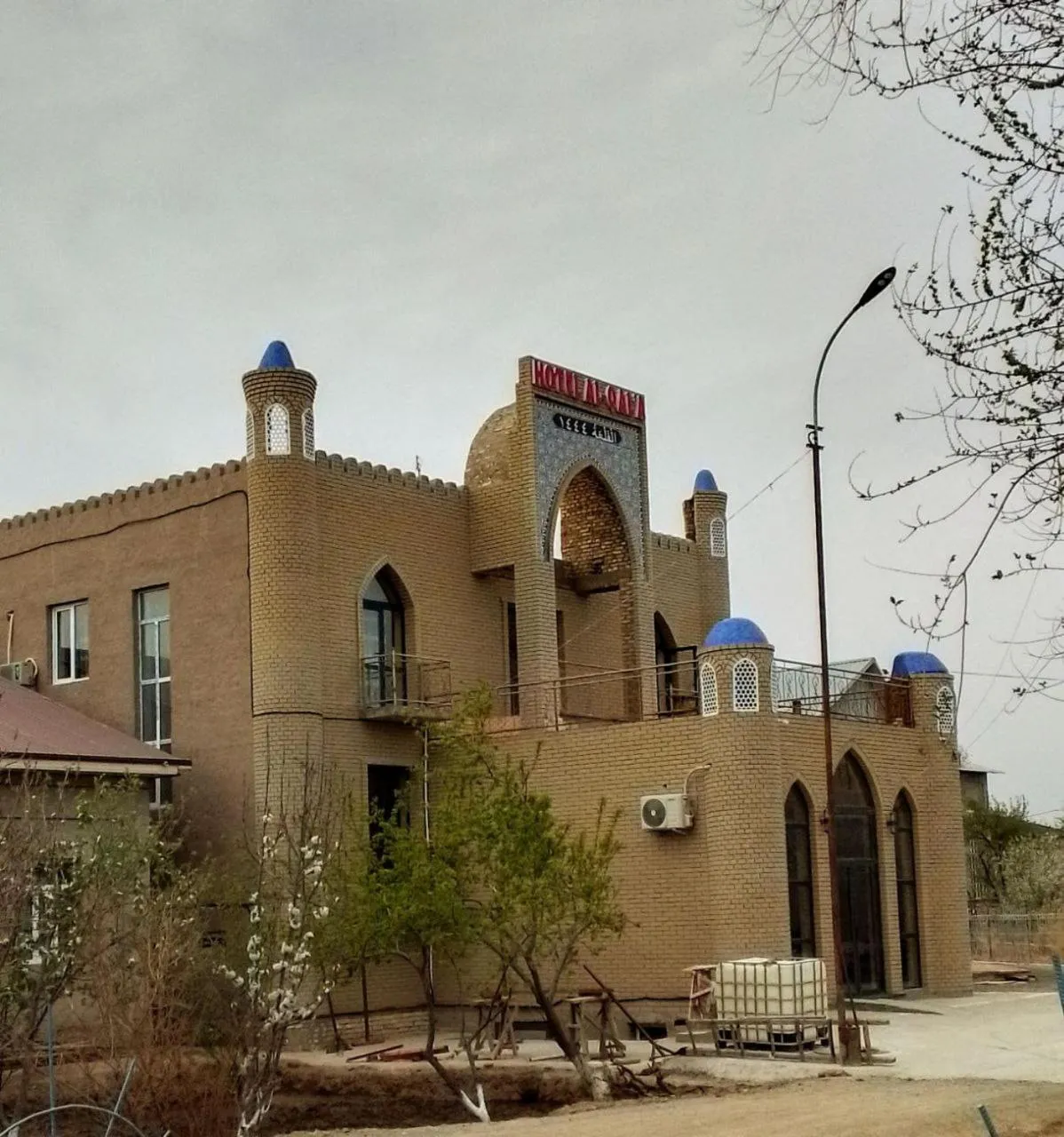 Property building in Al-Qal`a