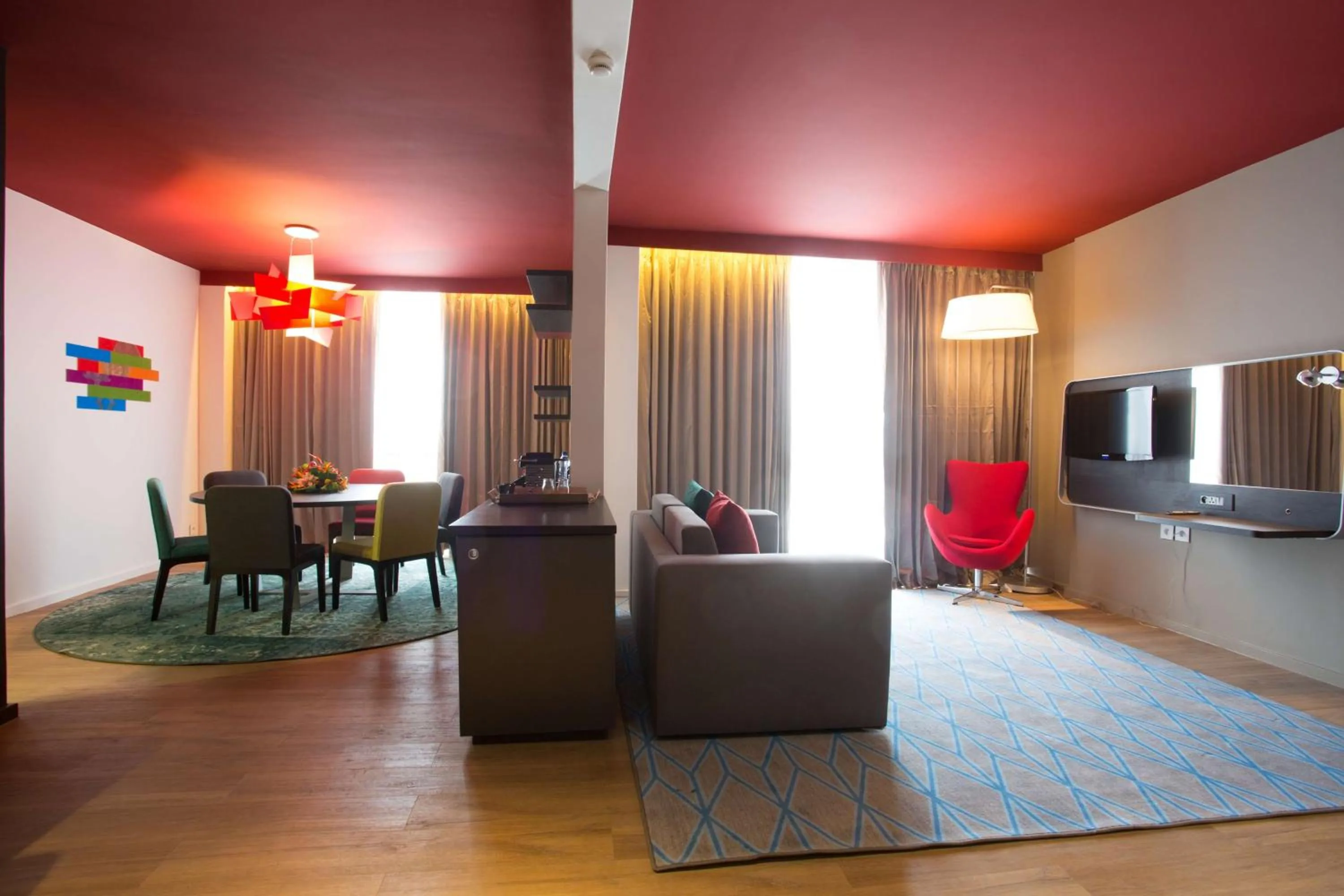 Photo of the whole room in Park Inn by Radisson Libreville