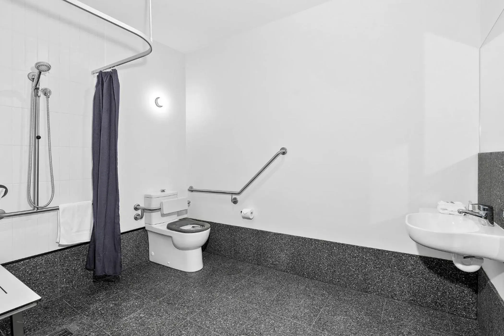 Double Room - Disability Access in The Electric Hotel Double Room - Disability Access in The Electric Hotel