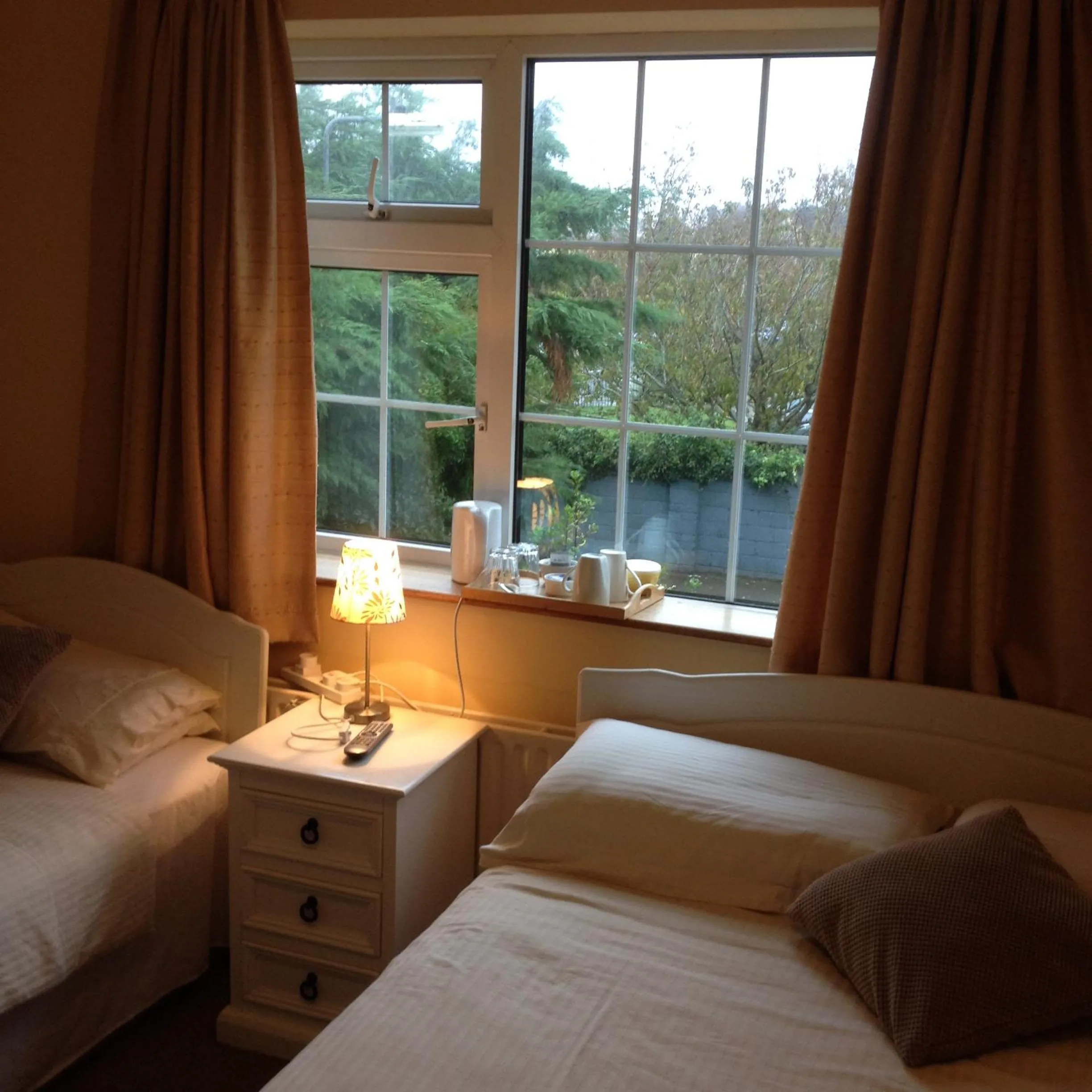 Day, Bed in Dun Roamin