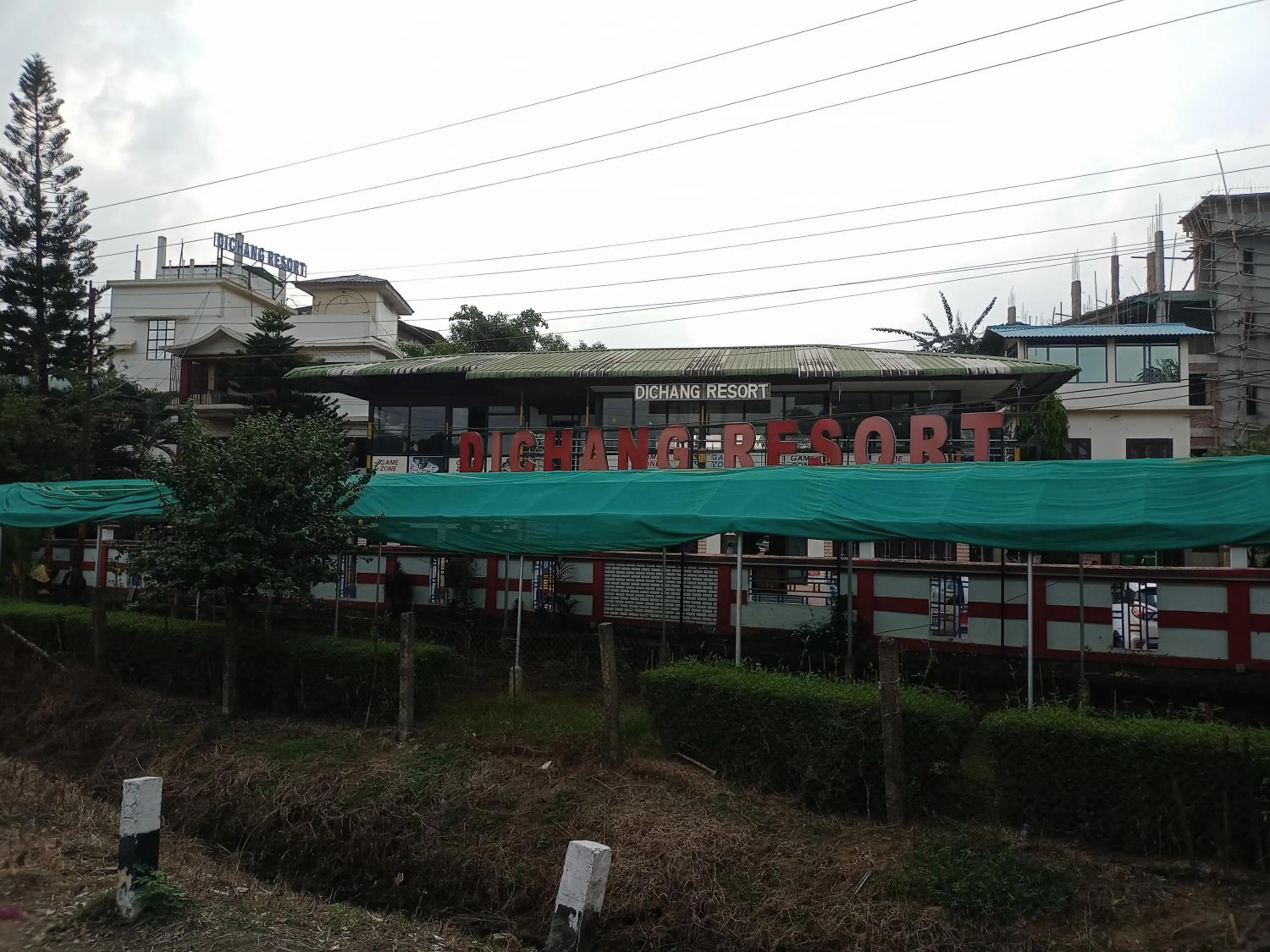 Property building in Dichang Resorts