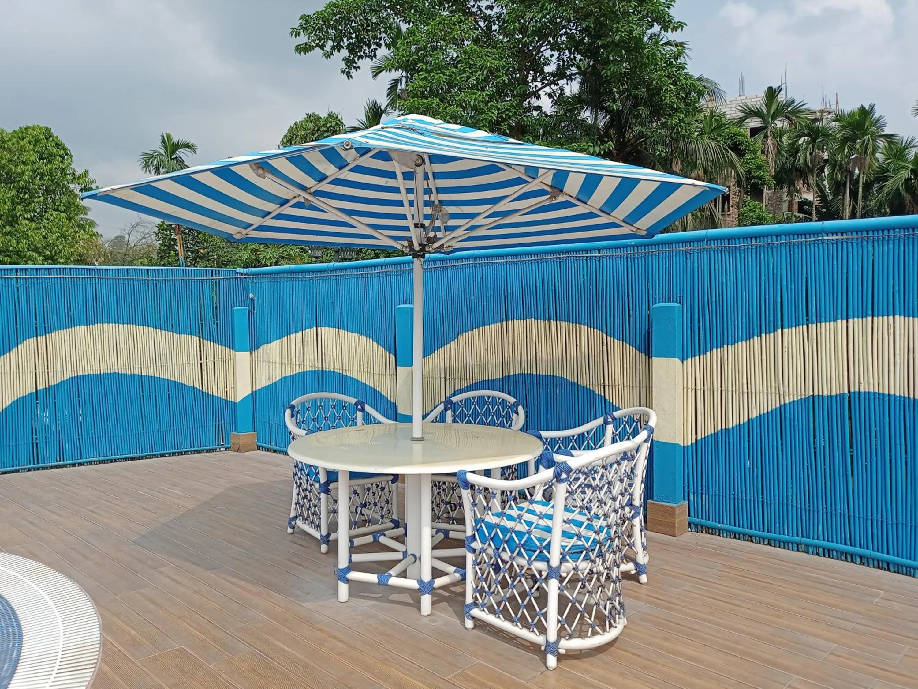 Swimming pool in Dichang Resorts