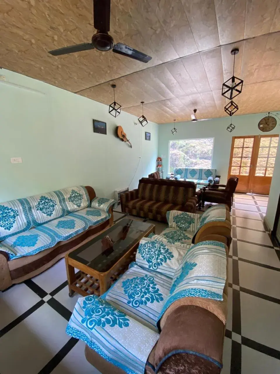 Restaurant/places to eat, Bed in Bhagirathi Resort by Aikyam Restaurant/places to eat, Bed in Bhagirathi Resort by Aikyam