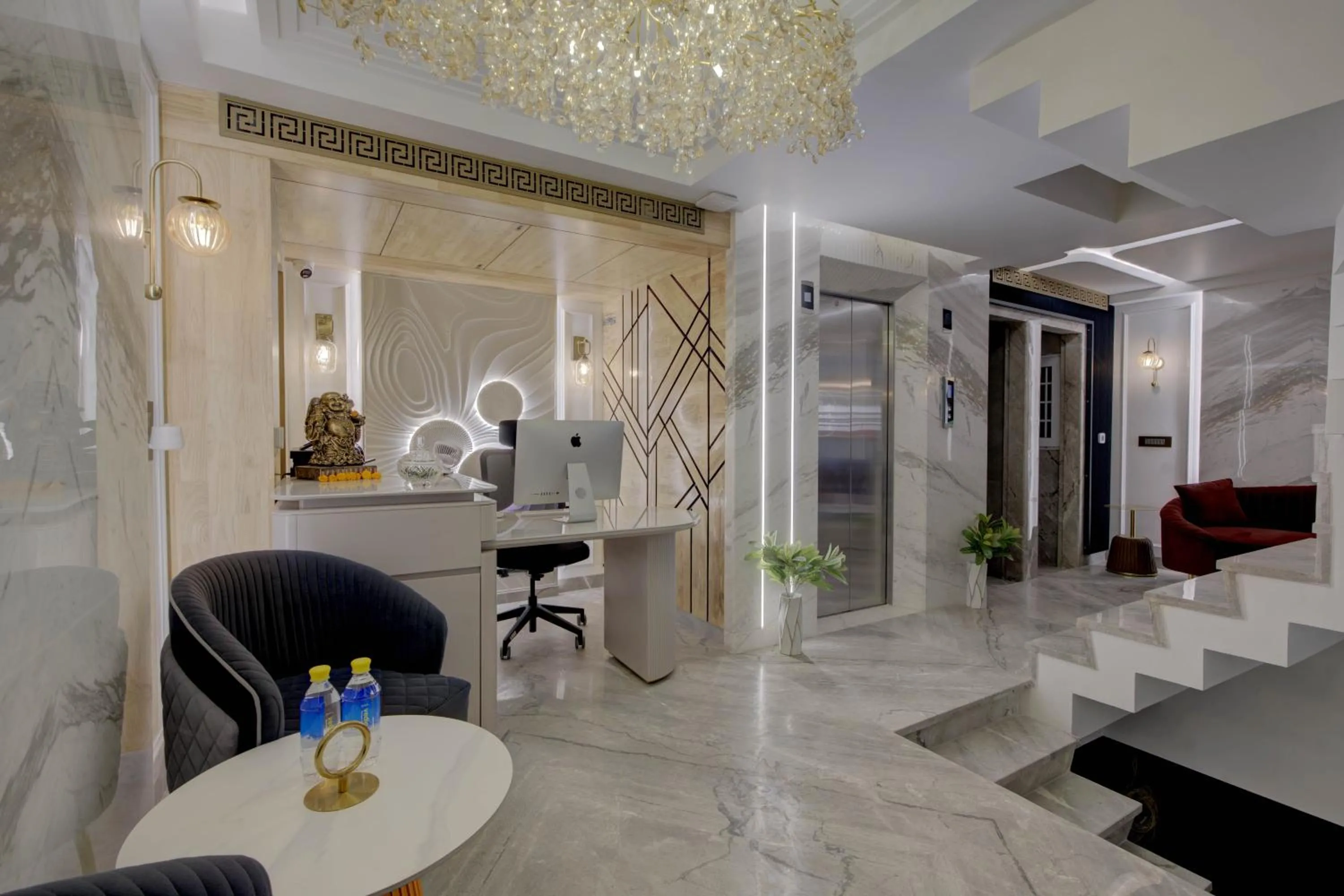 Seating area in Empire Platinum Suites-Luxury Aparthotel Central Delhi