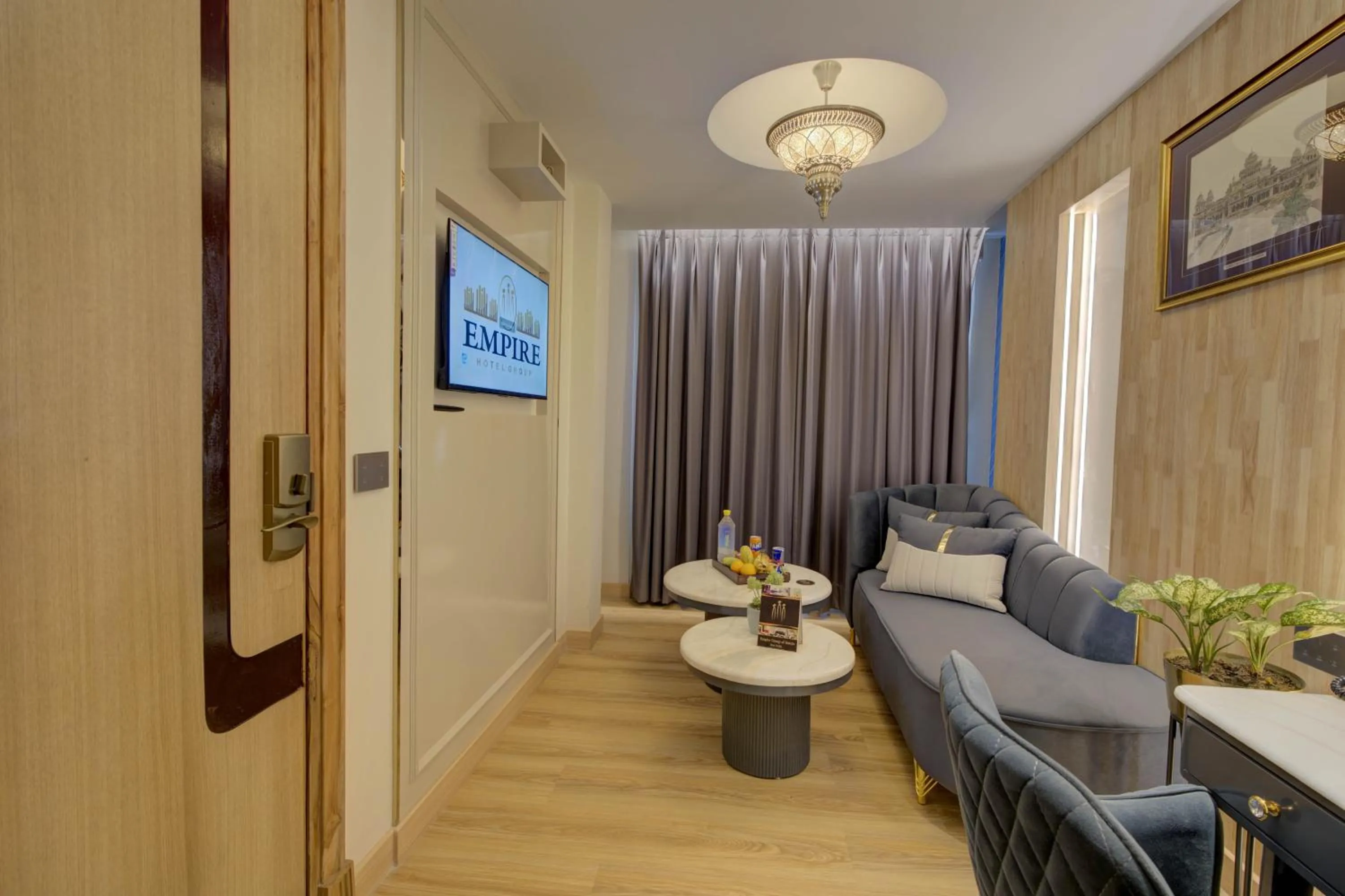 Living room in Empire Platinum Suites-Luxury Aparthotel Central Delhi