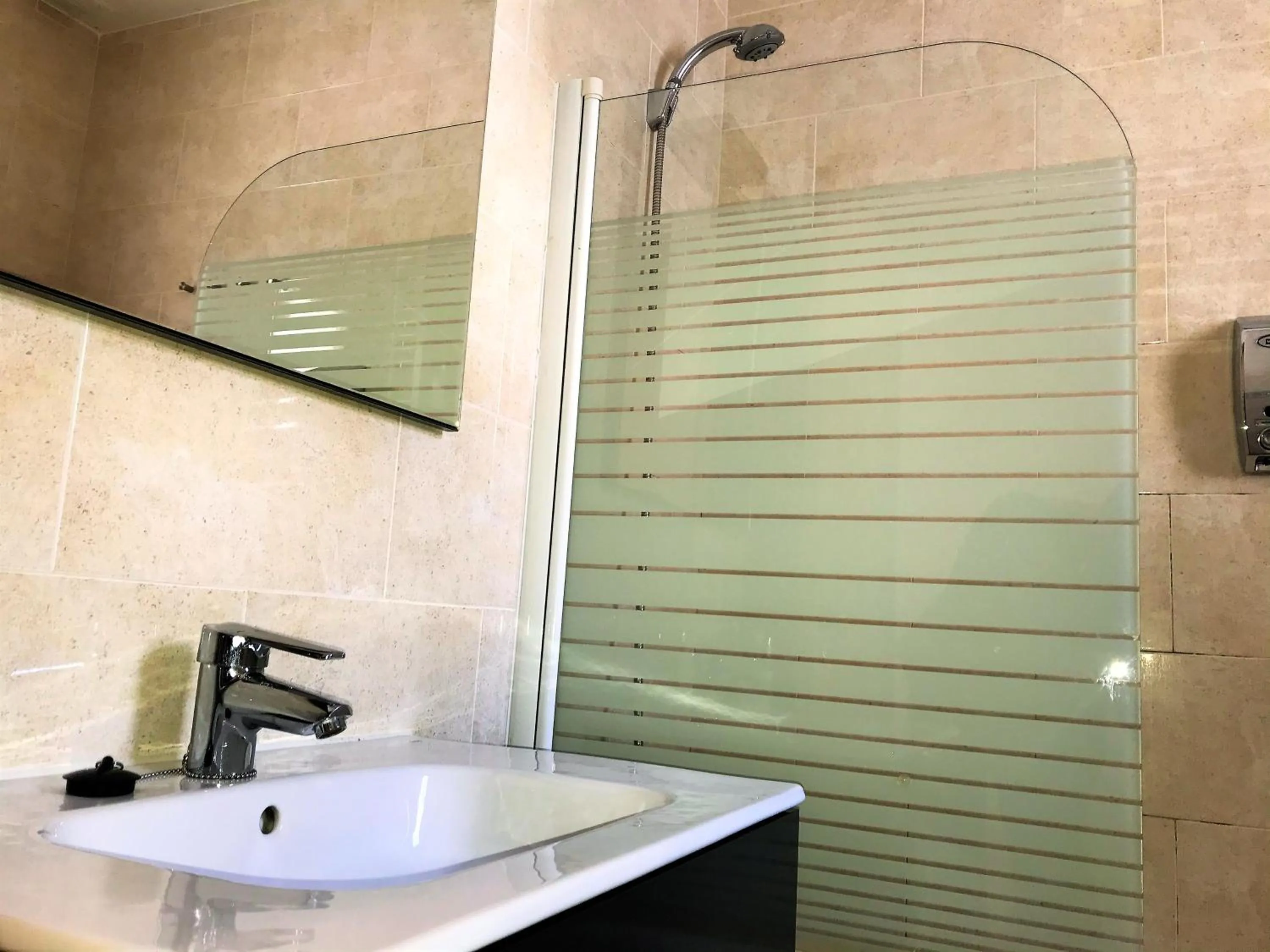 Bathroom in Apartamentos Ronda Luz