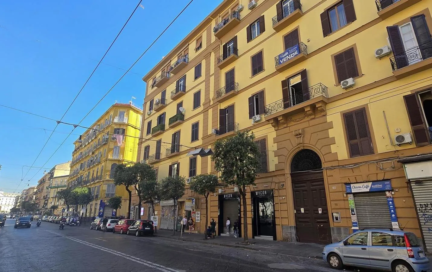 Property building in Neapoli-In