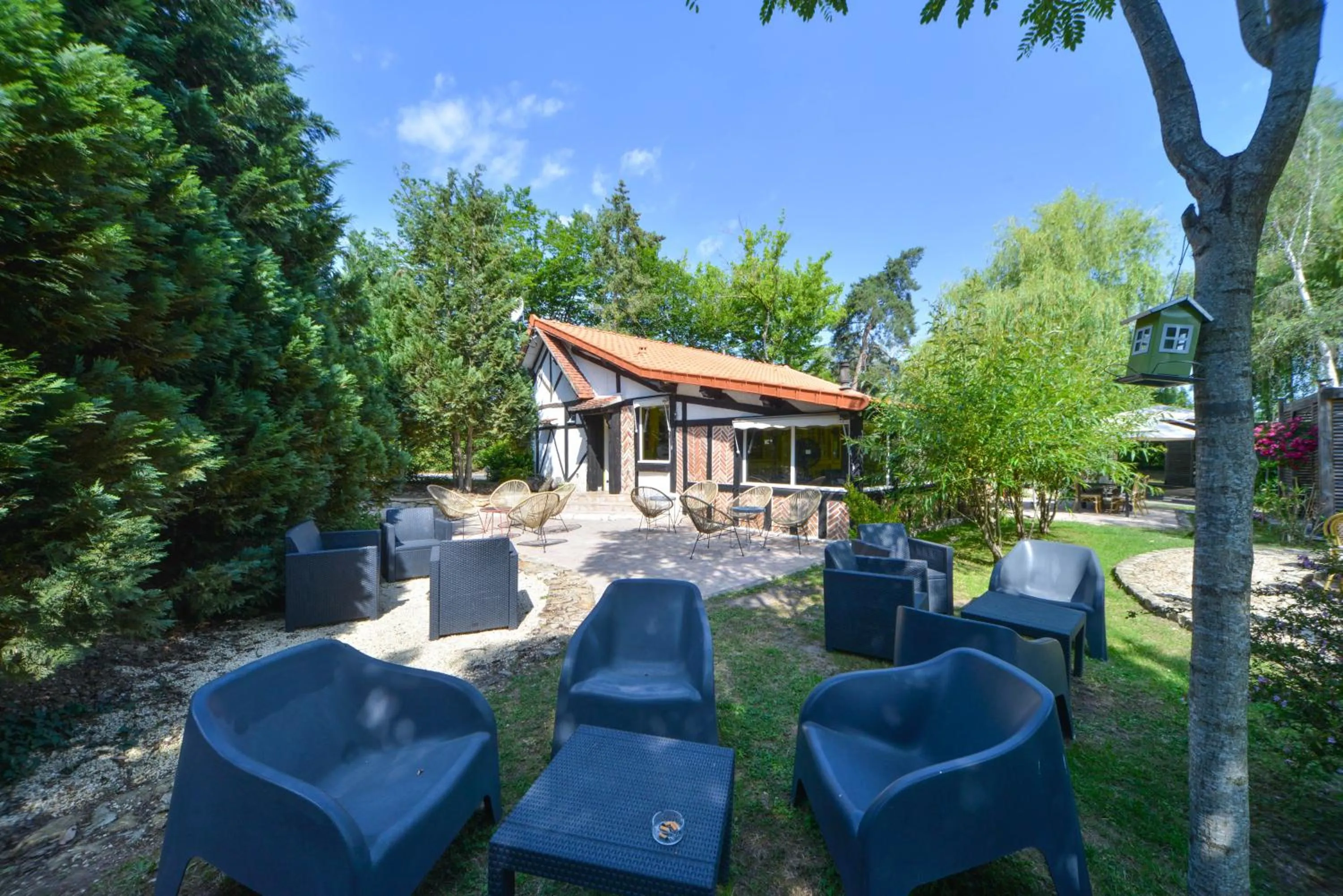 Logis - Hotel Restaurant La Mire