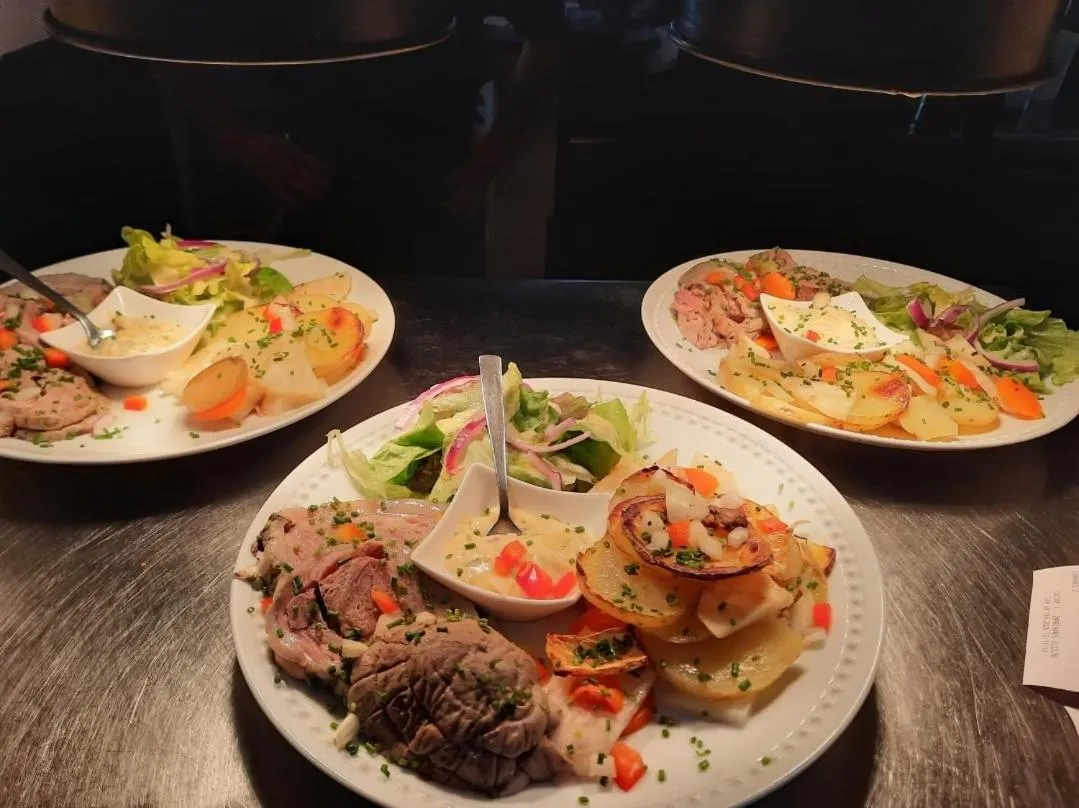 Logis - Hotel et Restaurant La Mire