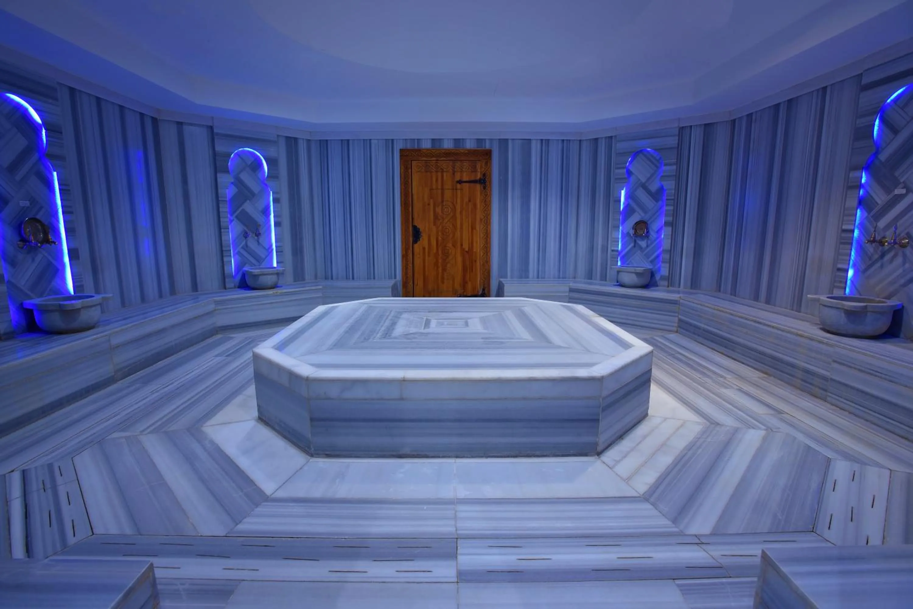Steam room in Hotel Izgrev Spa & Aquapark