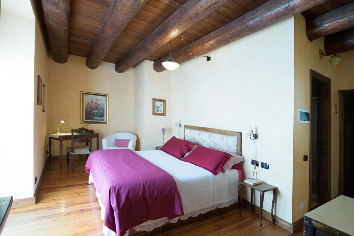 Bedroom, Bed in Casa Visnenza Bed & Breakfast