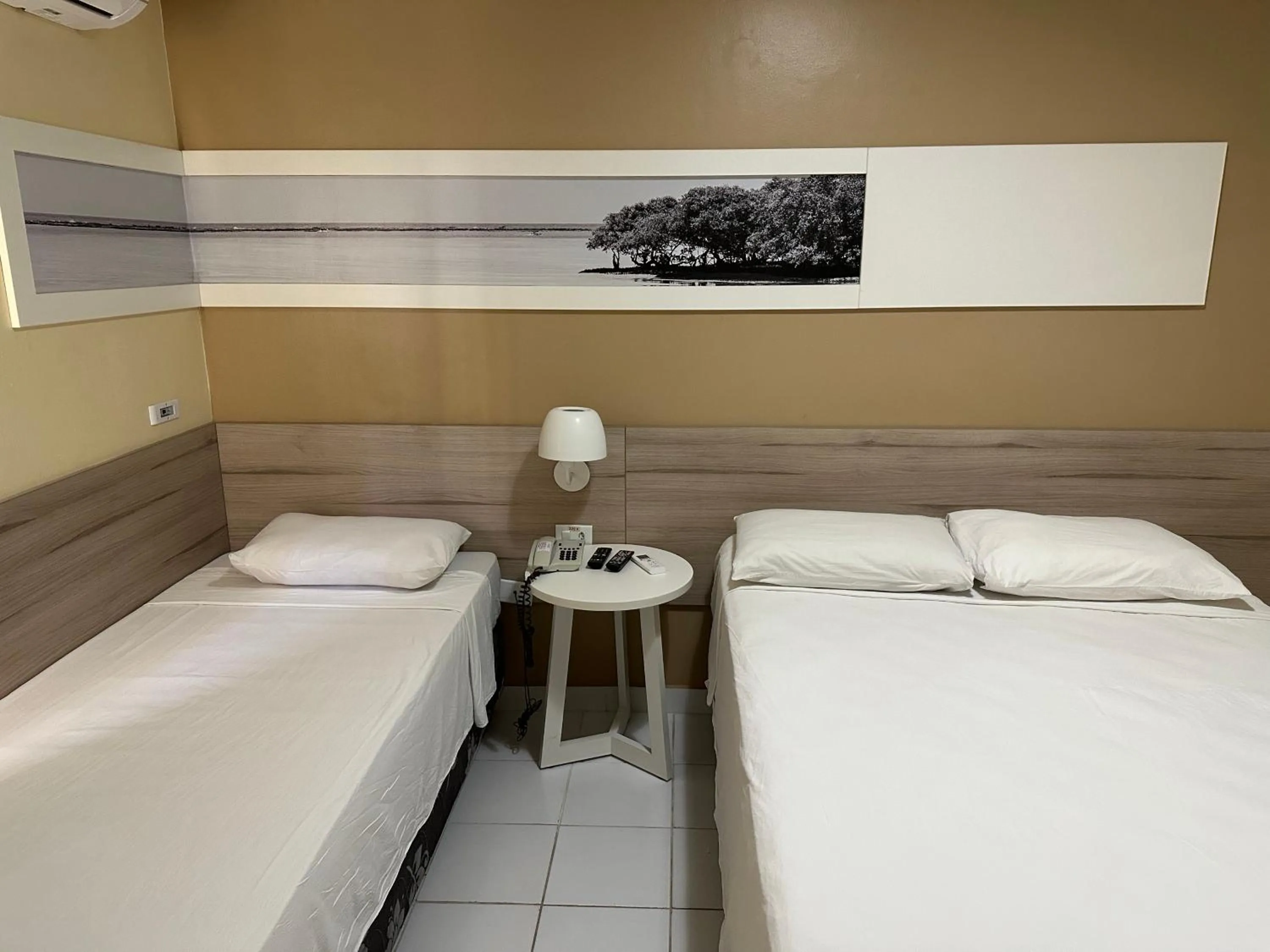 Bed in Hotel Porto Grande