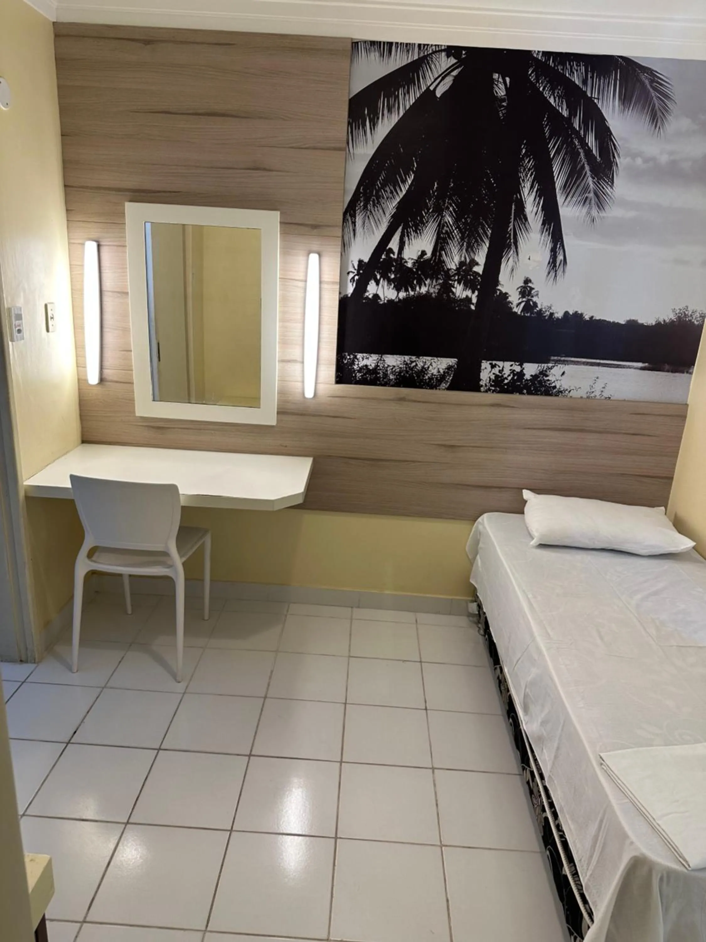 Bed in Hotel Porto Grande