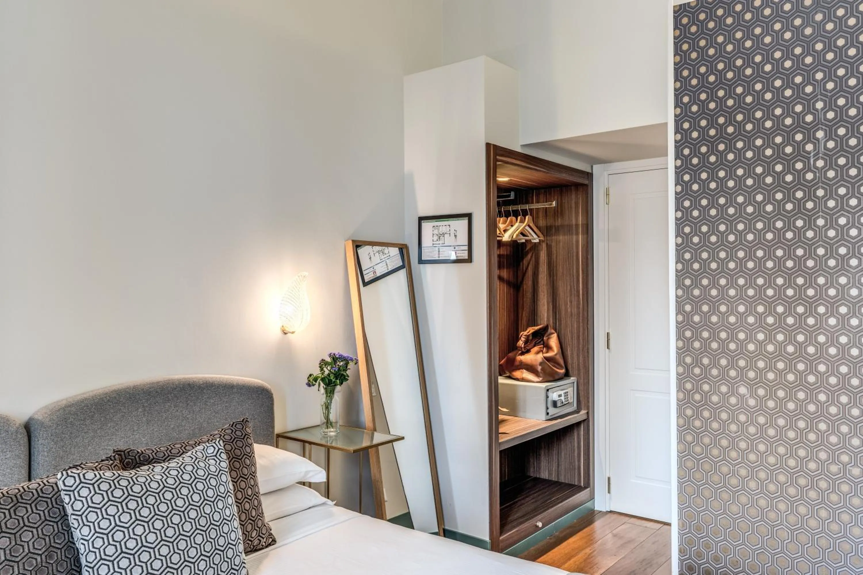 Bed in Tree Charme Trilussa