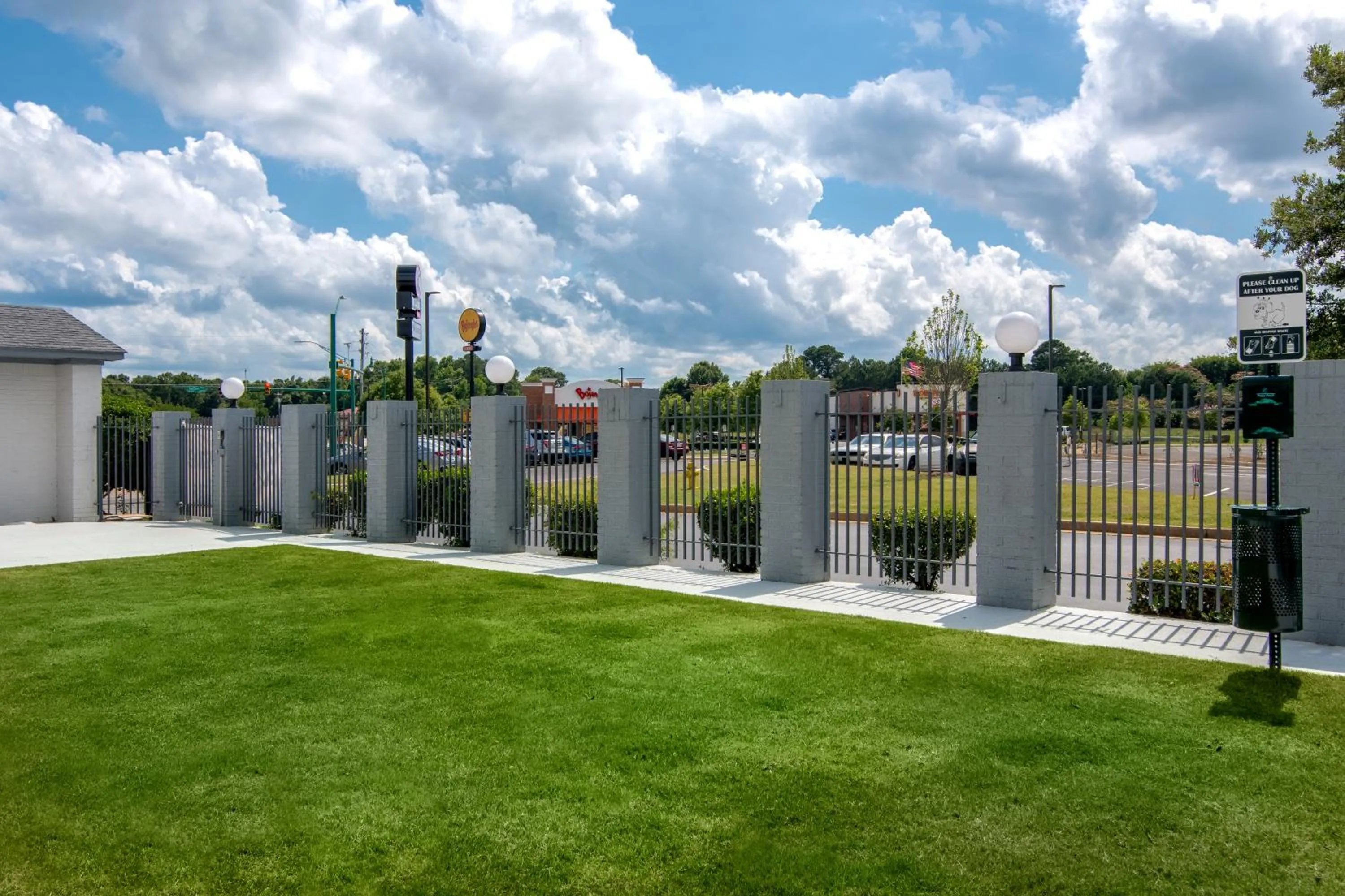 Property building in Spark by Hilton Montgomery EastChase