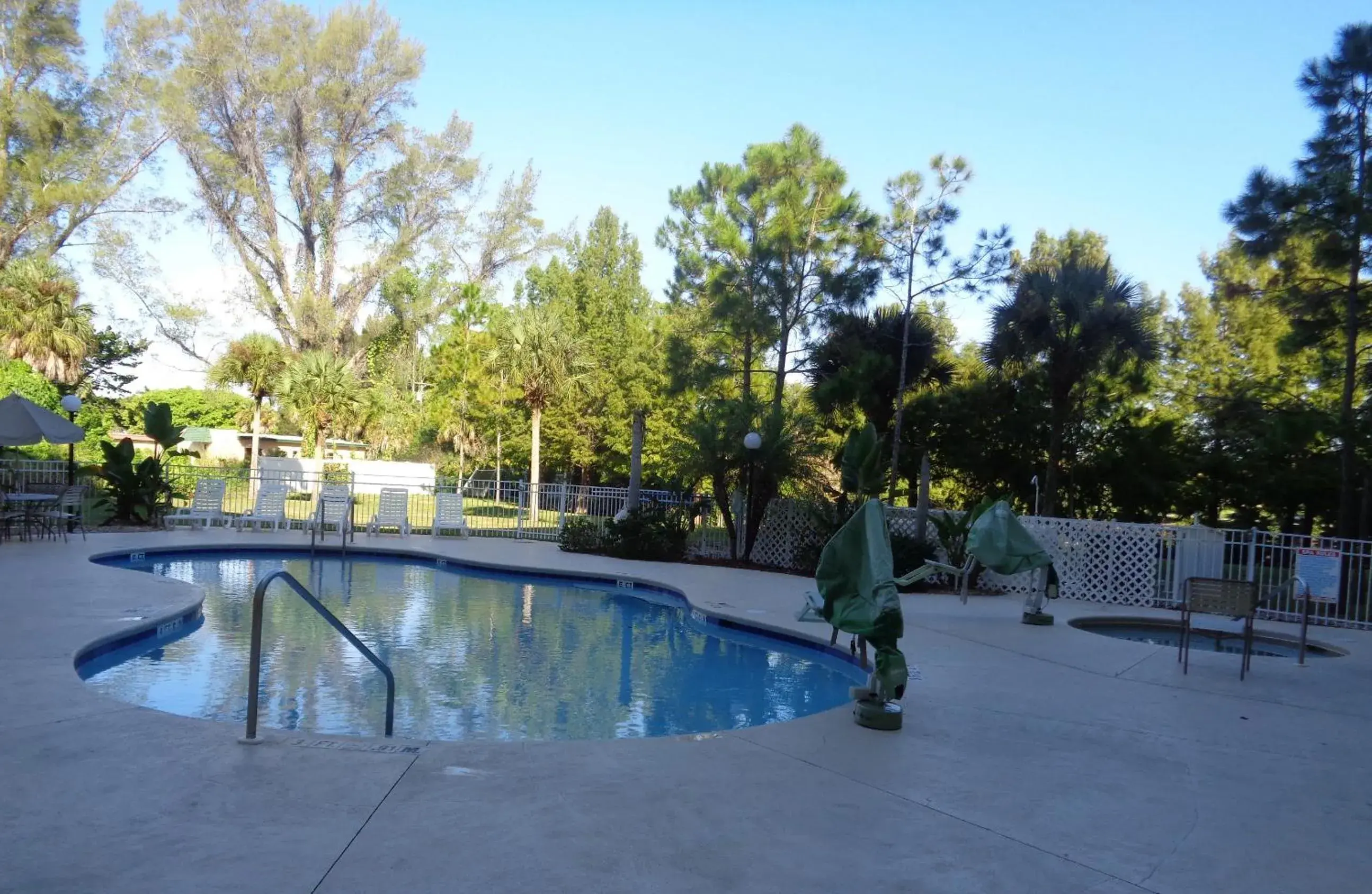 Pool view in Allure Suites of Fort Myers Pool view in Allure Suites of Fort Myers