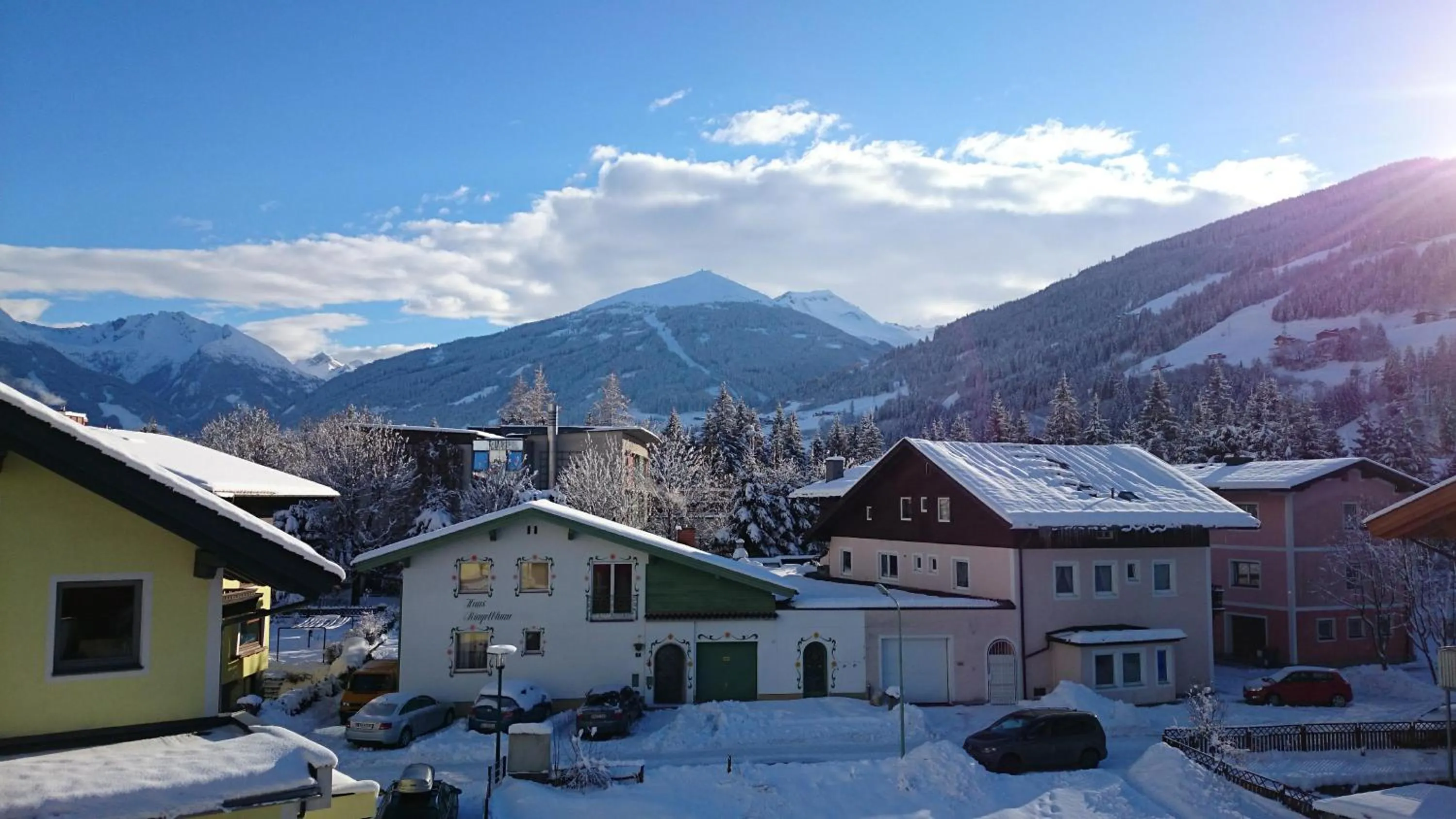 Mountain view in Alpine Appart