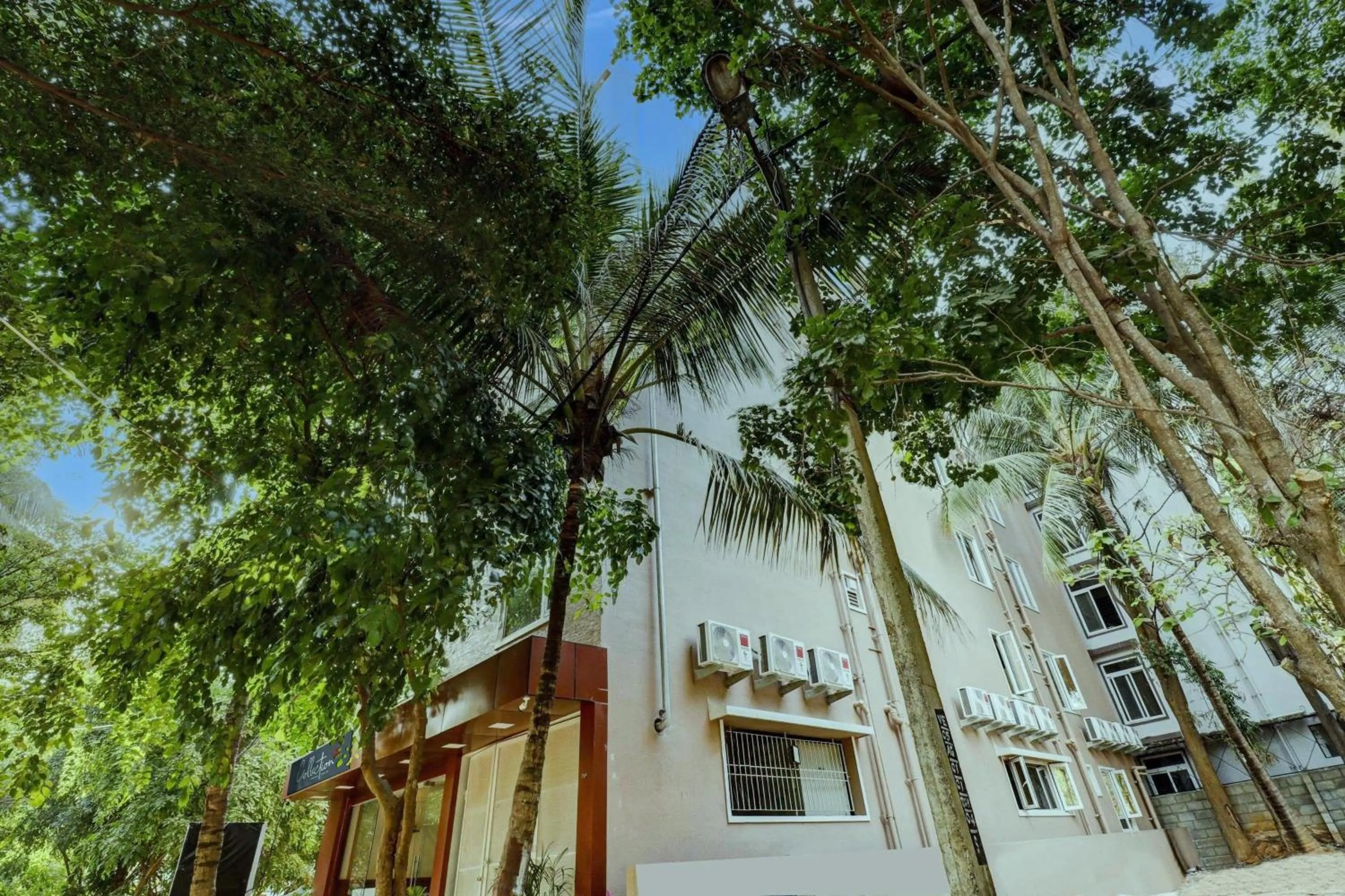 Facade/entrance in Collection O Airport Inn