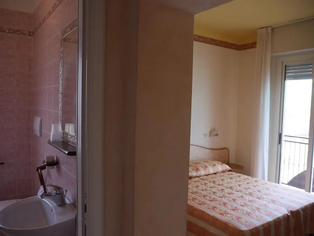 Bed in Hotel Anita B&B sul mare