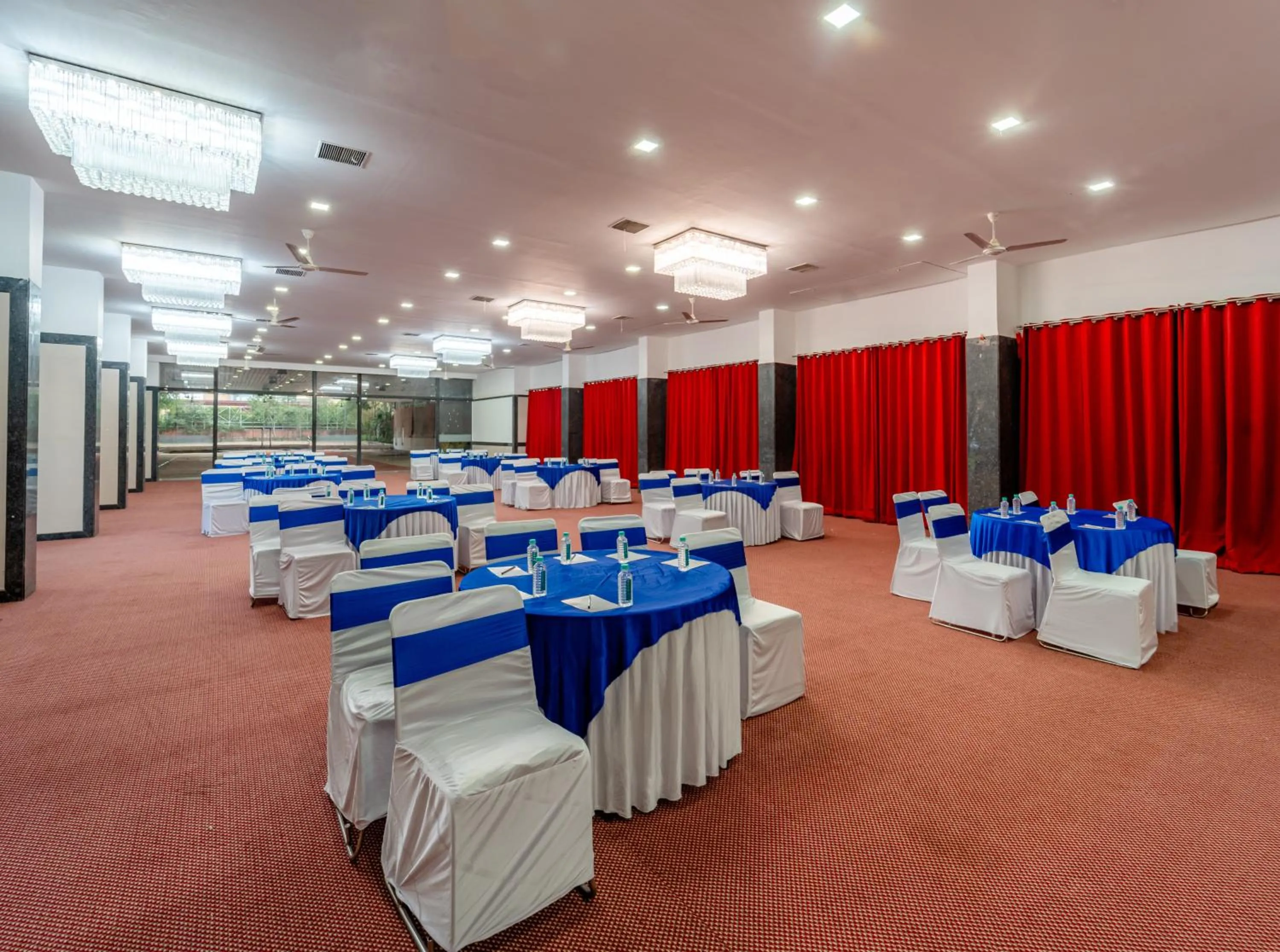 Banquet/Function facilities in Treebo Premium Omni Residency