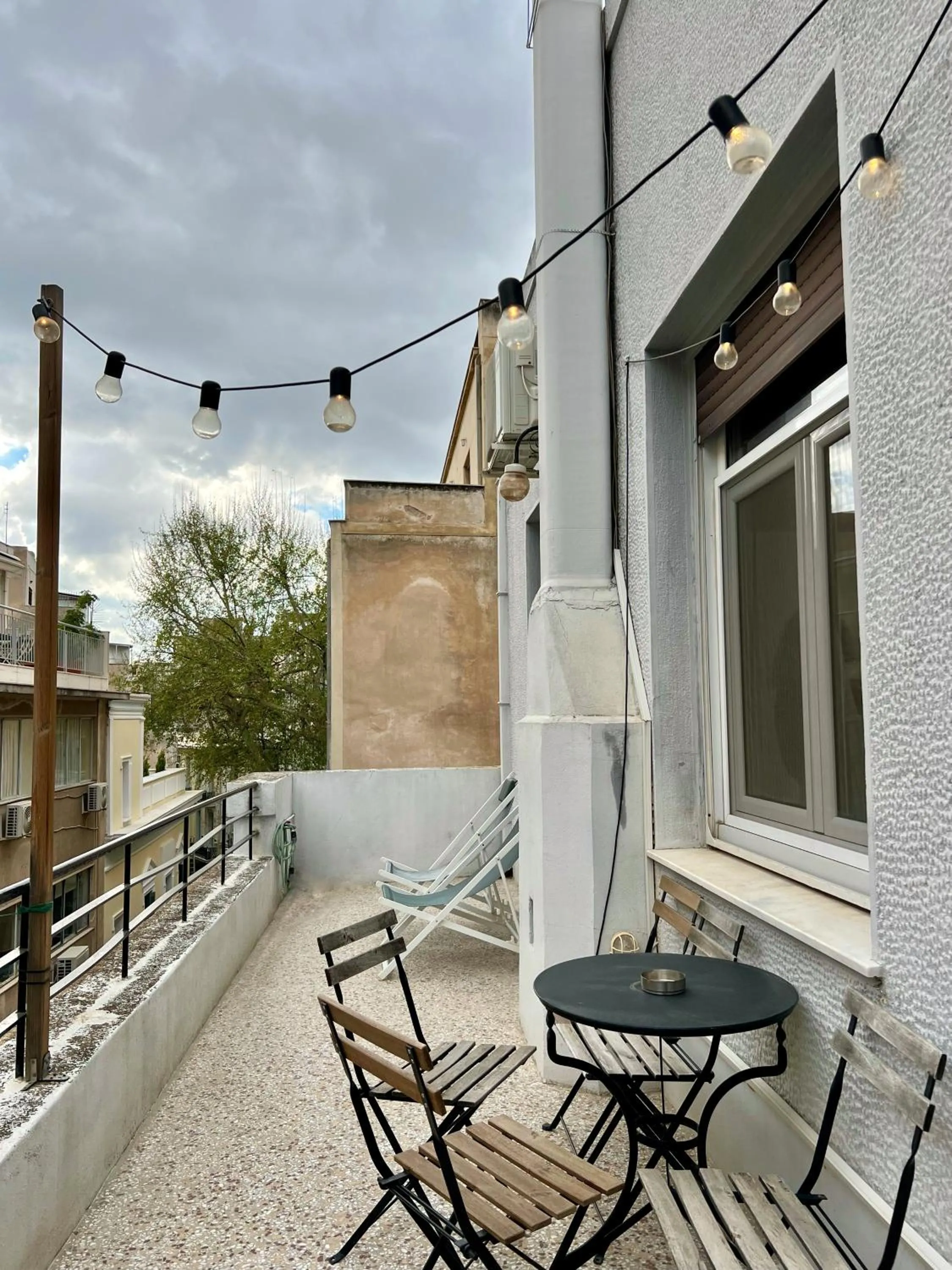 Mosaikon Guesthouses #Miltiadou Str