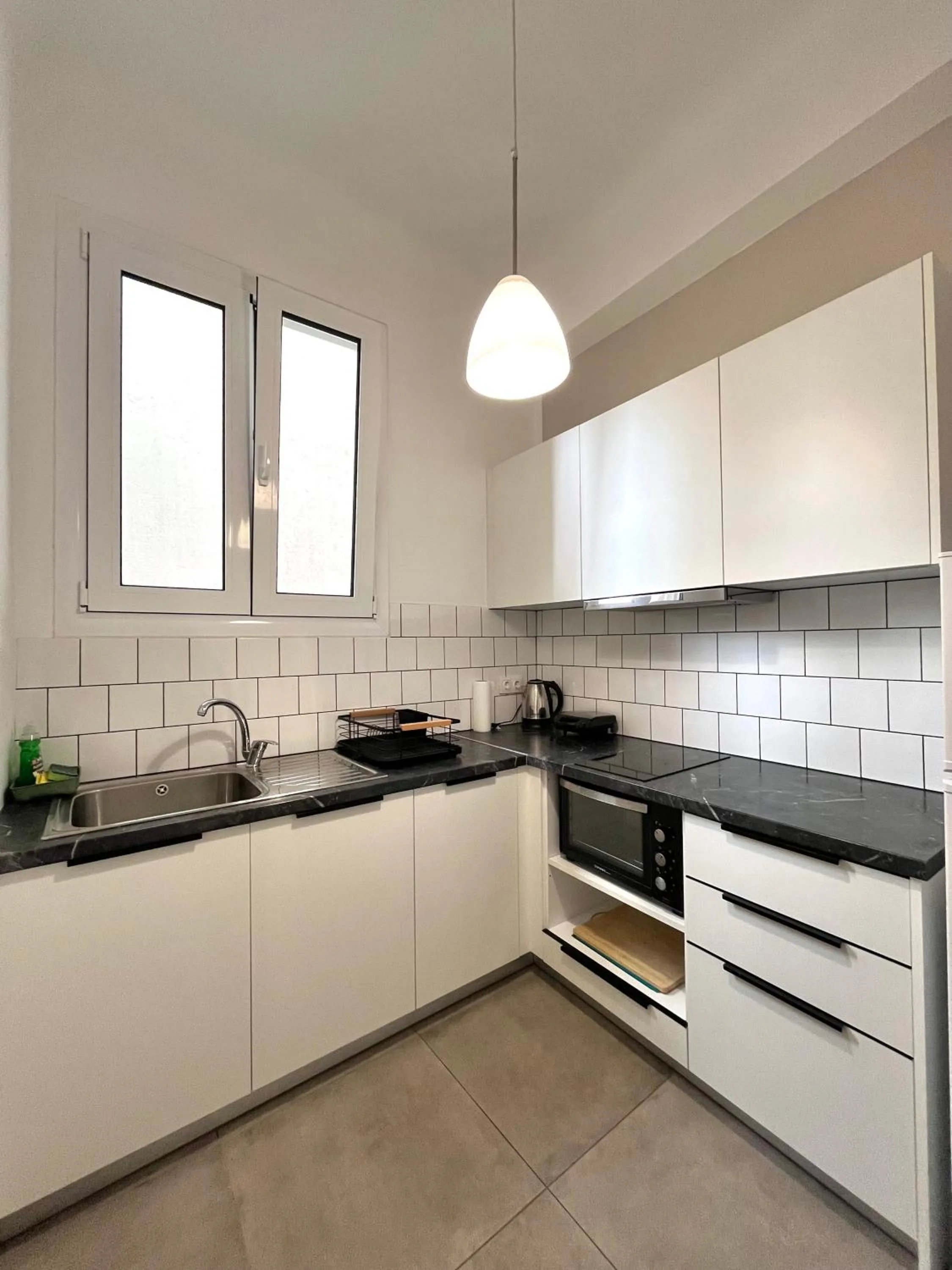 Mosaikon Guesthouses #Miltiadou Str