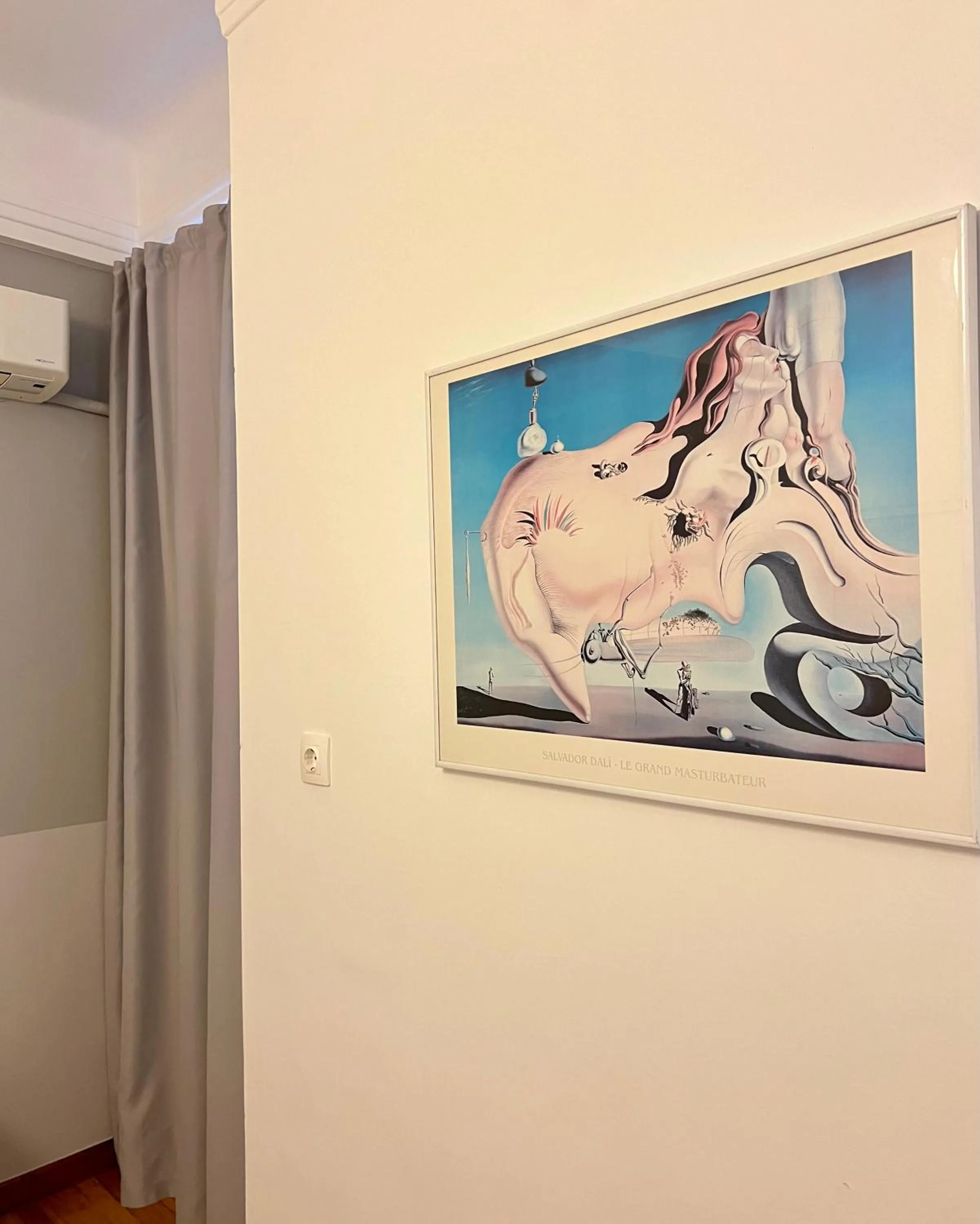Mosaikon Guesthouses #Miltiadou Str