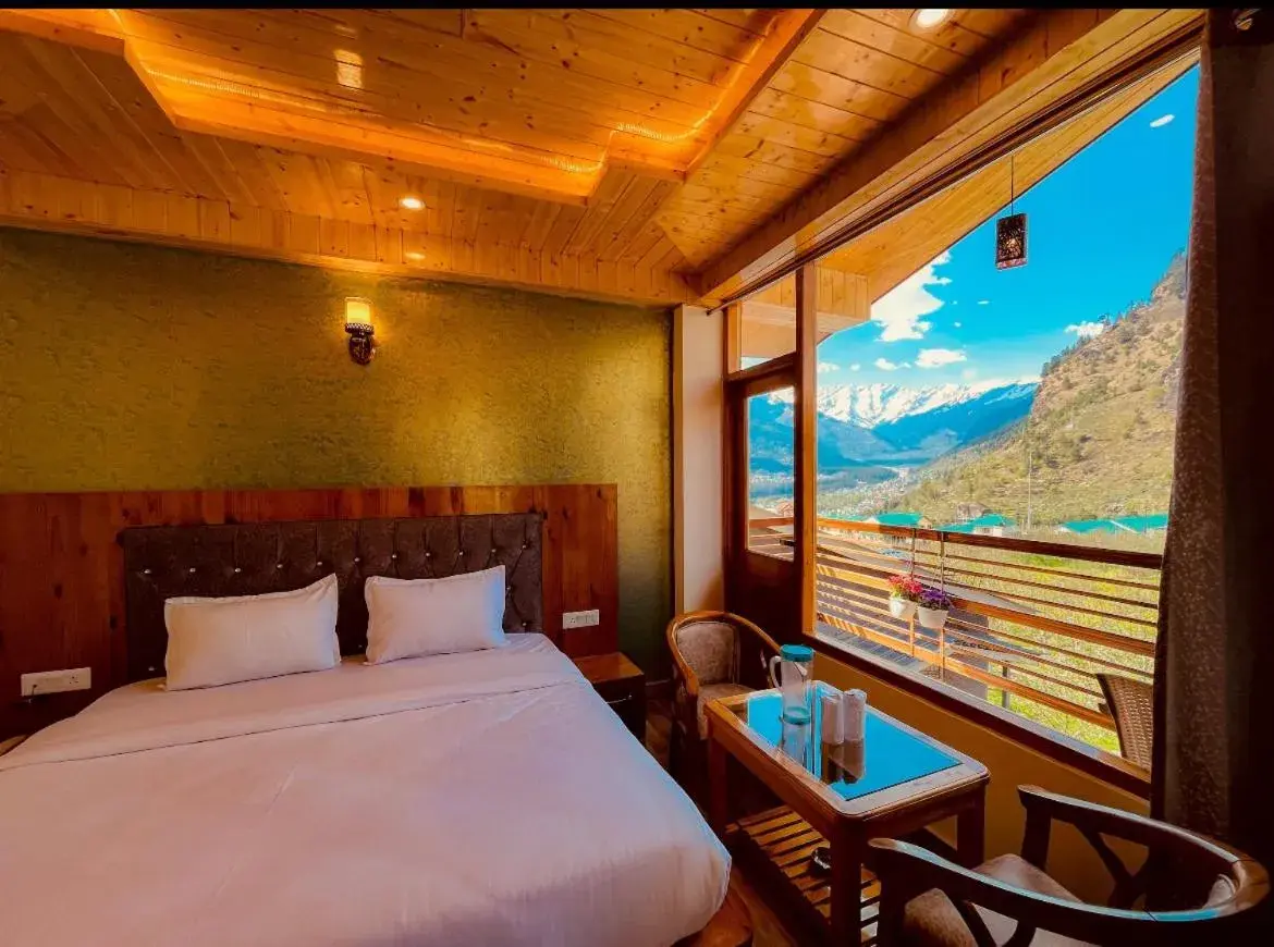 Bed in The Sunset Haven Bed in The Sunset Haven