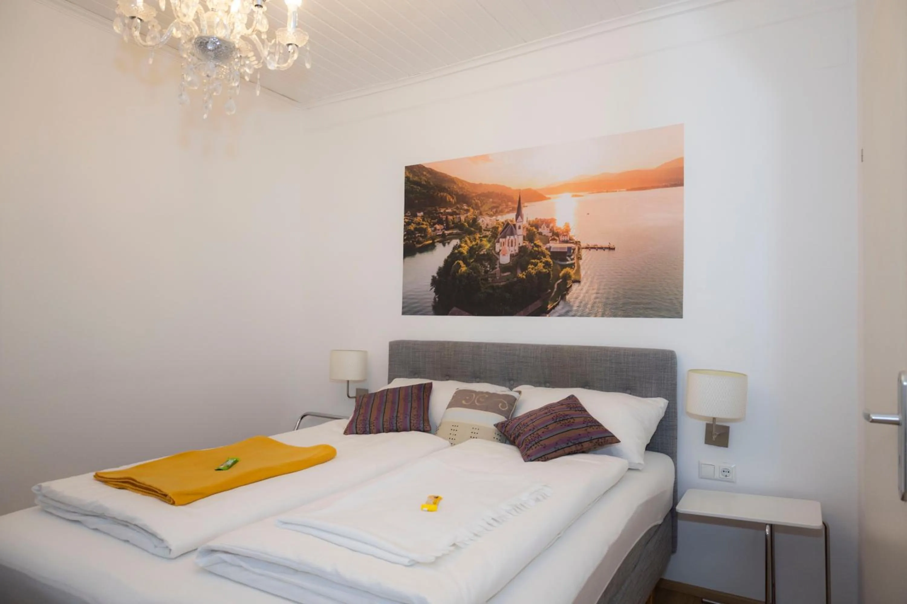 Bed in Cityhotel am Domplatz Self-CheckIn