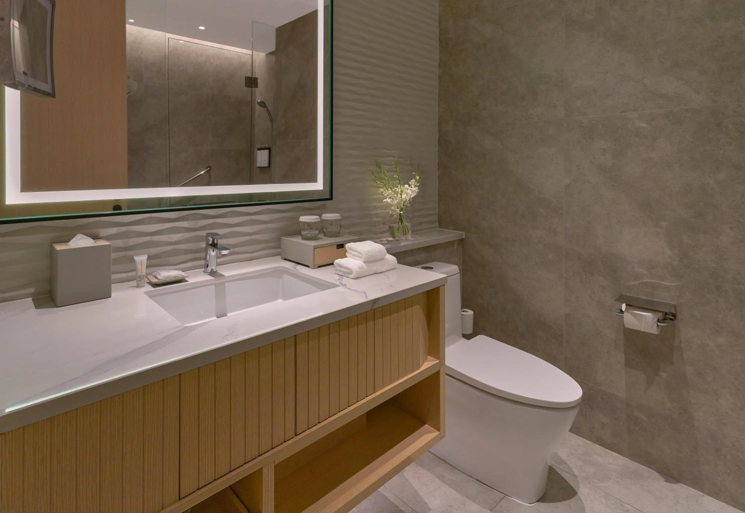 Toilet in Hyatt Place Nantong Xinghu City Plaza