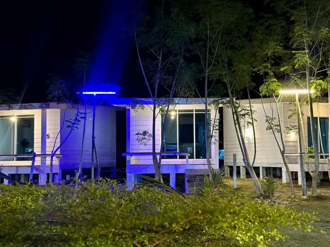 Panglima Resort Bum Bum Island, Semporna Panglima Resort Bum Bum Island, Semporna