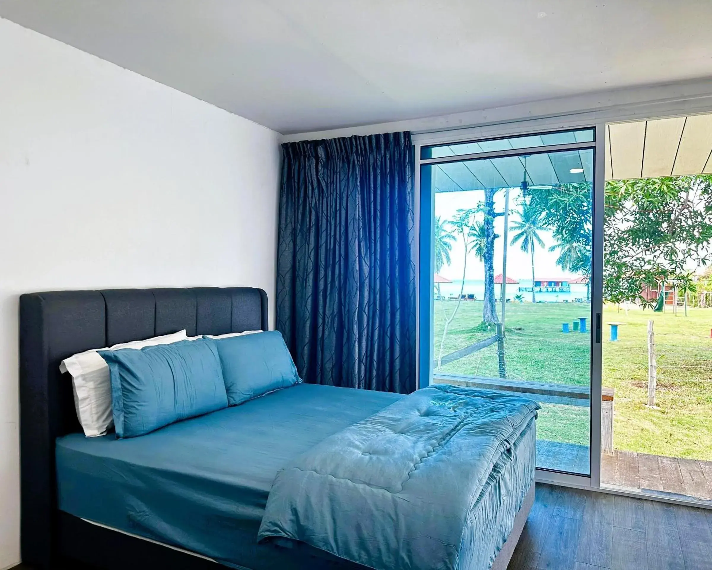 Bed in Panglima Resort Bum Bum Island, Semporna Bed in Panglima Resort Bum Bum Island, Semporna