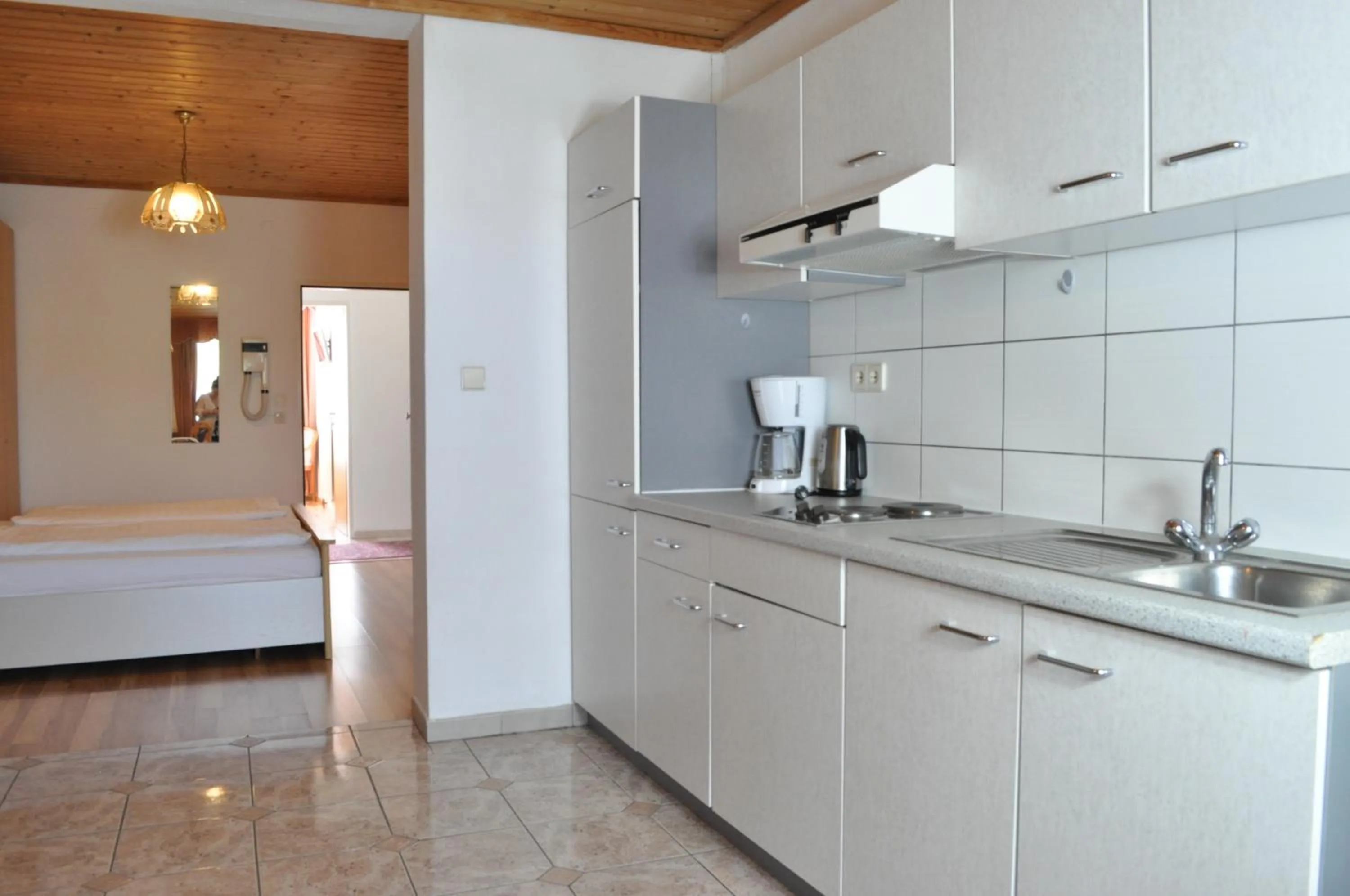 Bed in Appartmenthaus Rosenhof