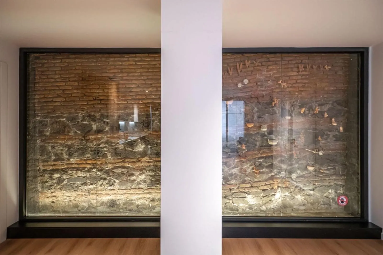 Property building in Artifact Apart Hotel