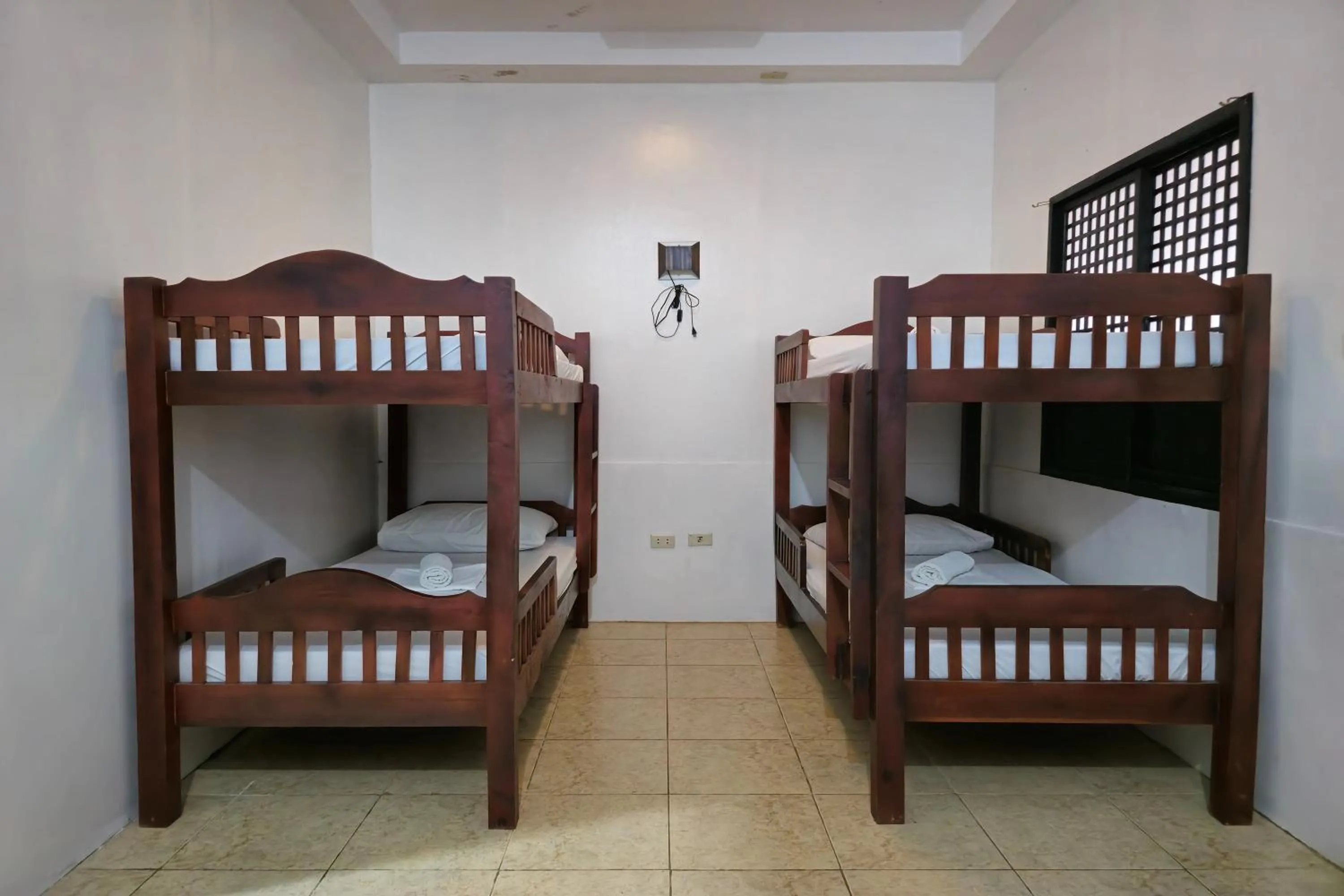 Bedroom, Bed in Grand Villa Laguna