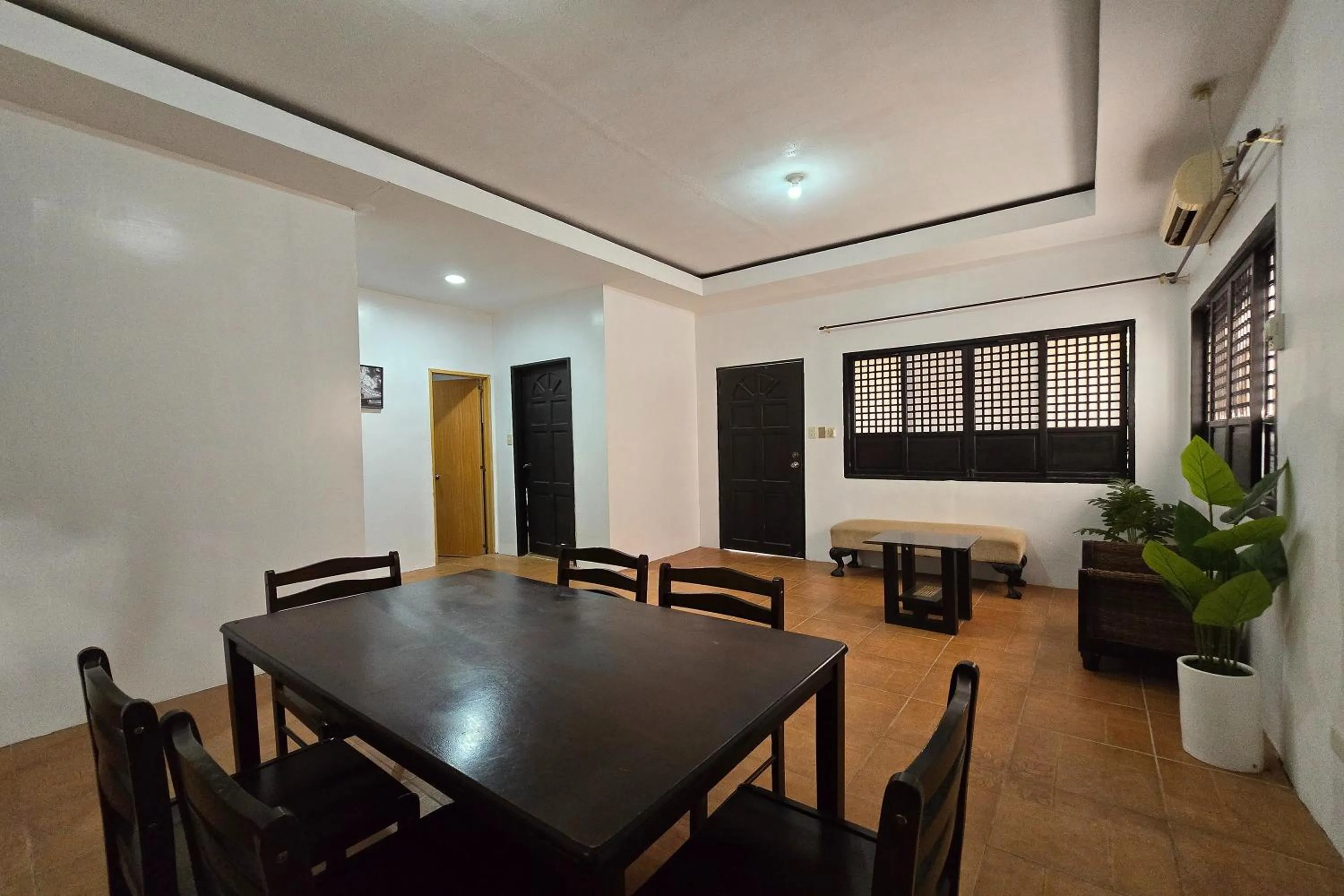 Seating area in Grand Villa Laguna