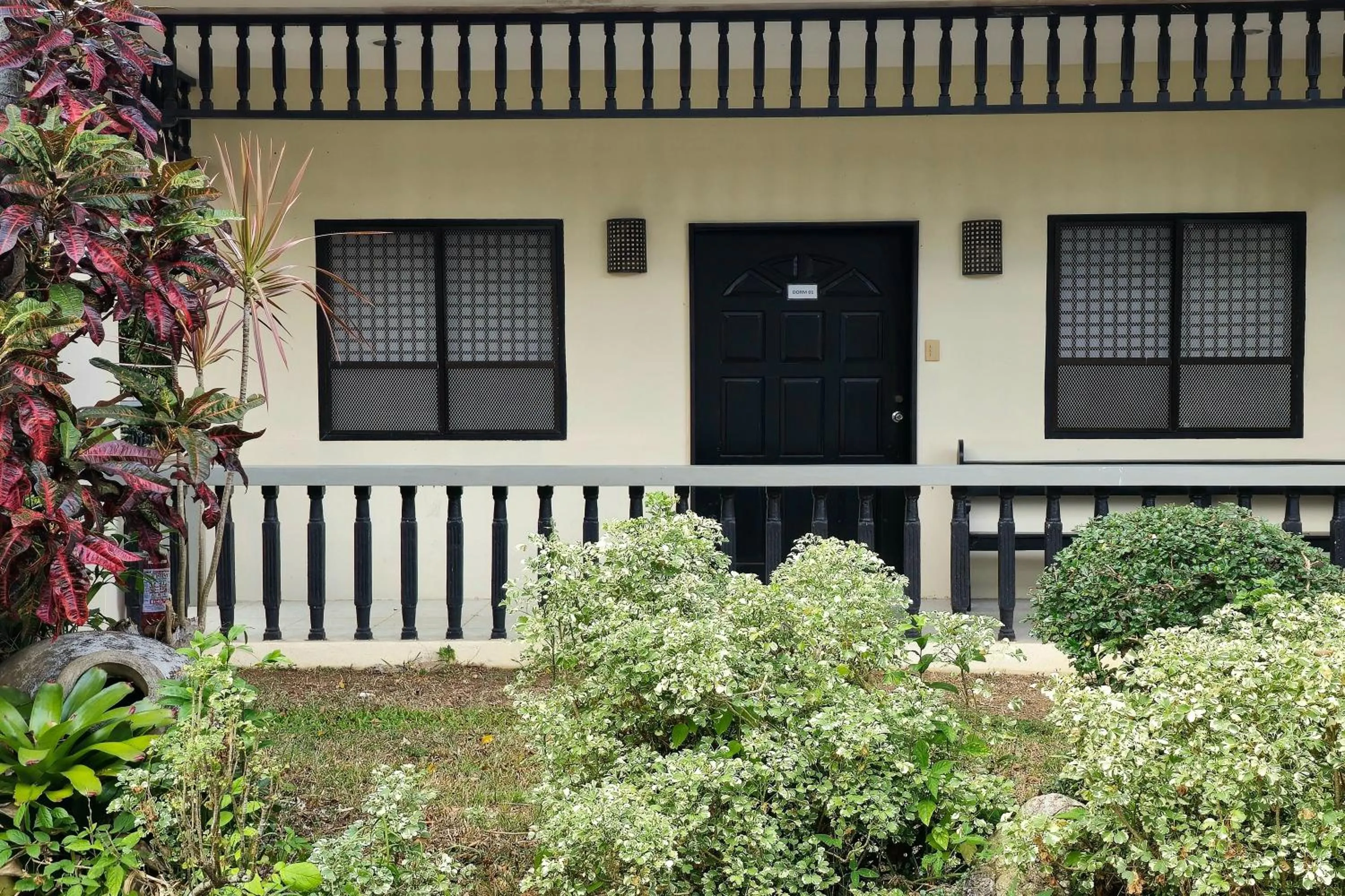 Property building in Grand Villa Laguna